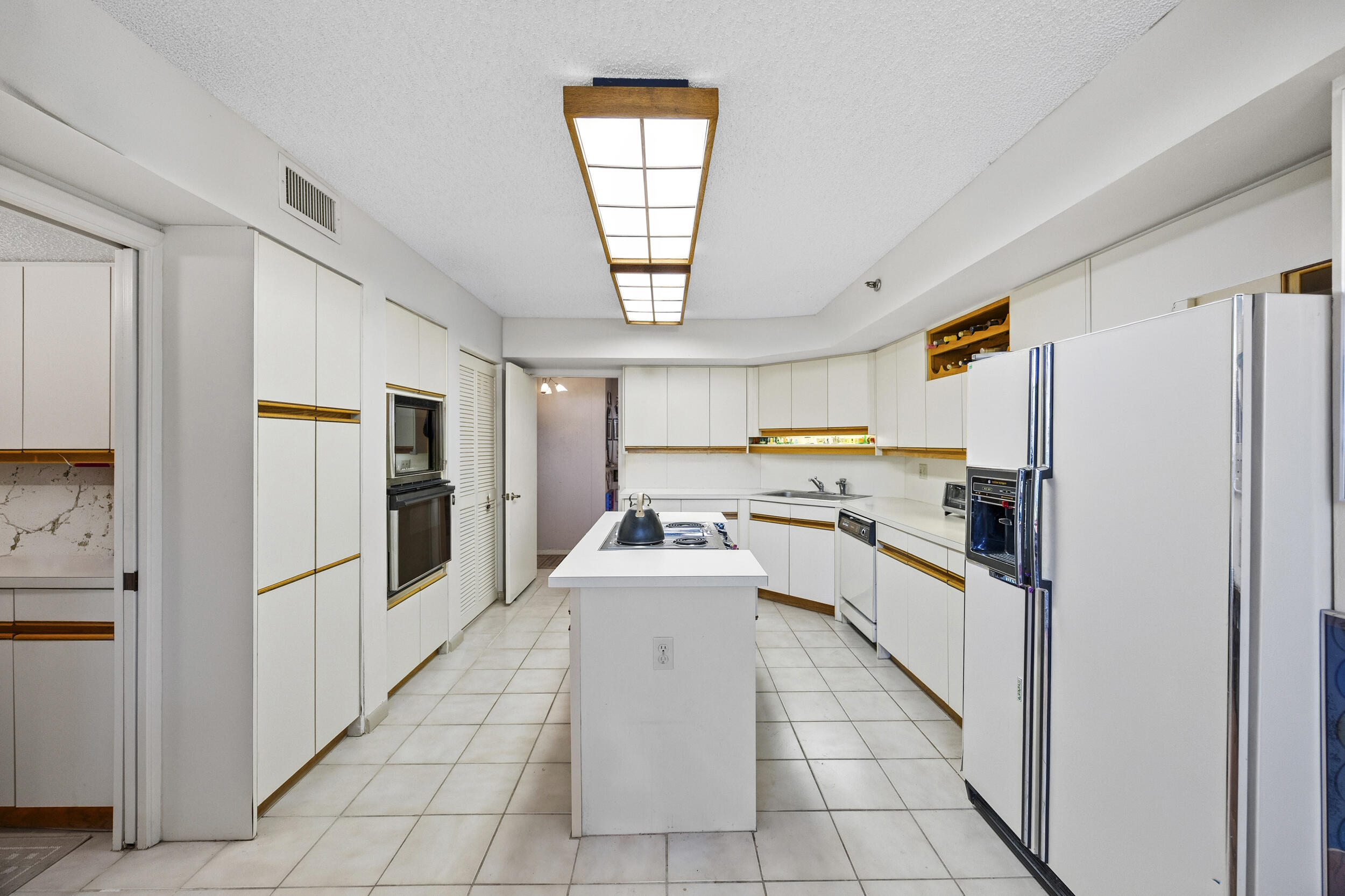 7209 Promenade Drive