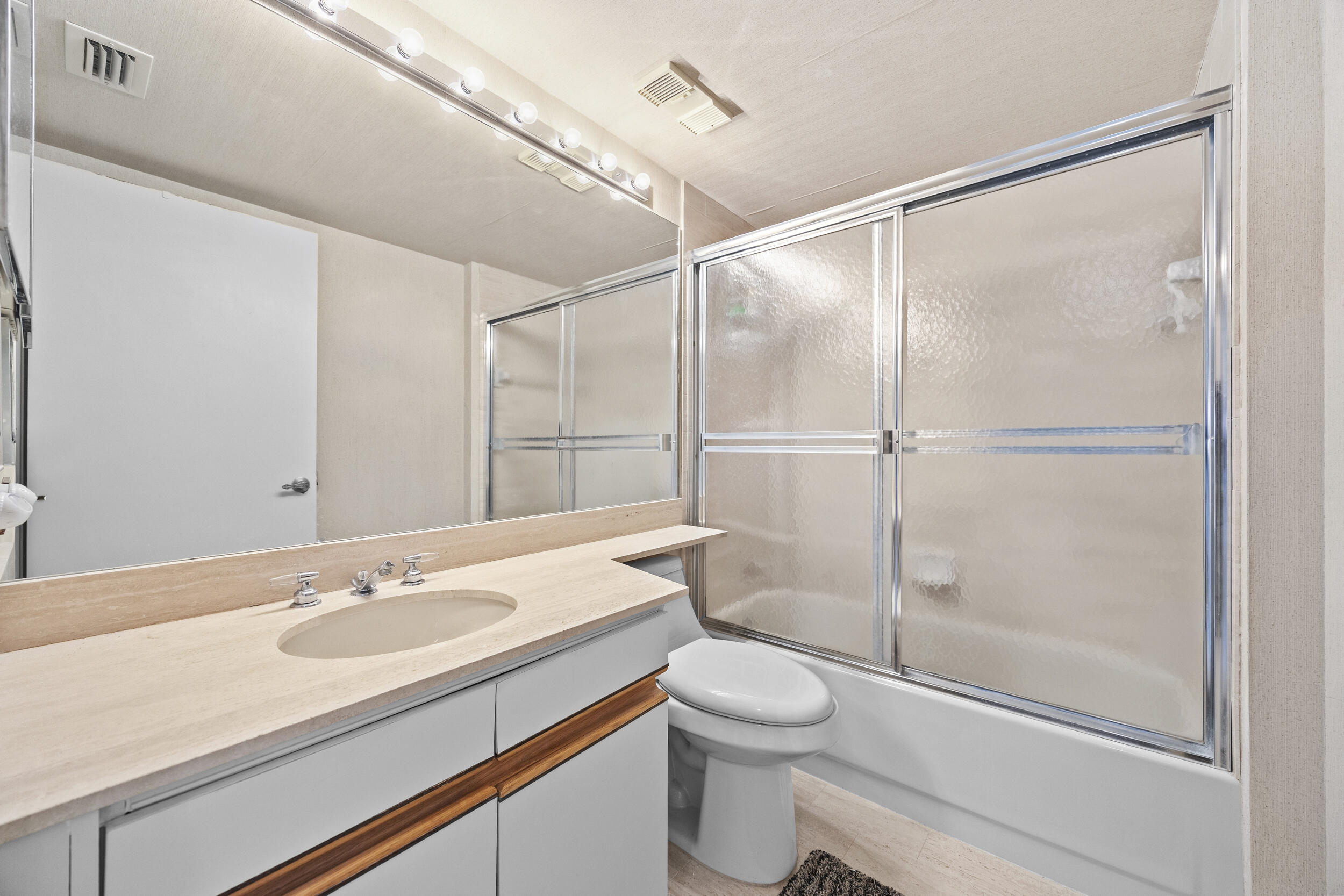 7209 Promenade Drive