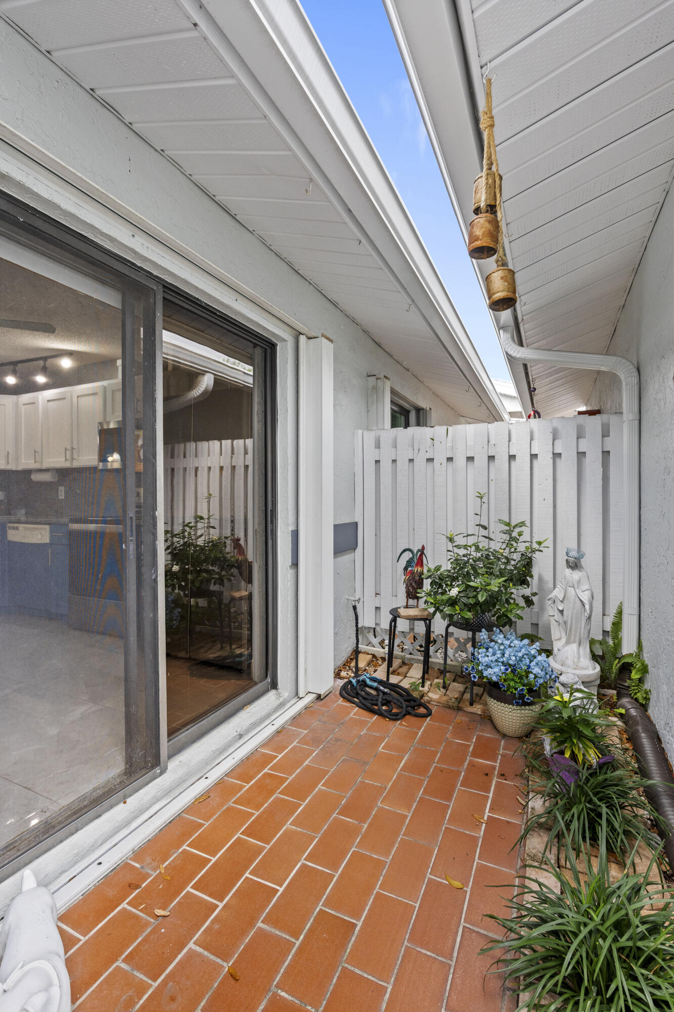 2640 Gately Drive W 1601