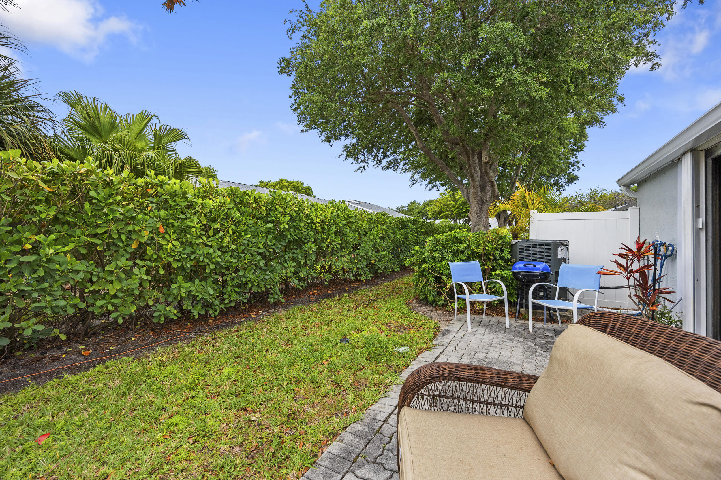 2640 Gately Drive W 1601