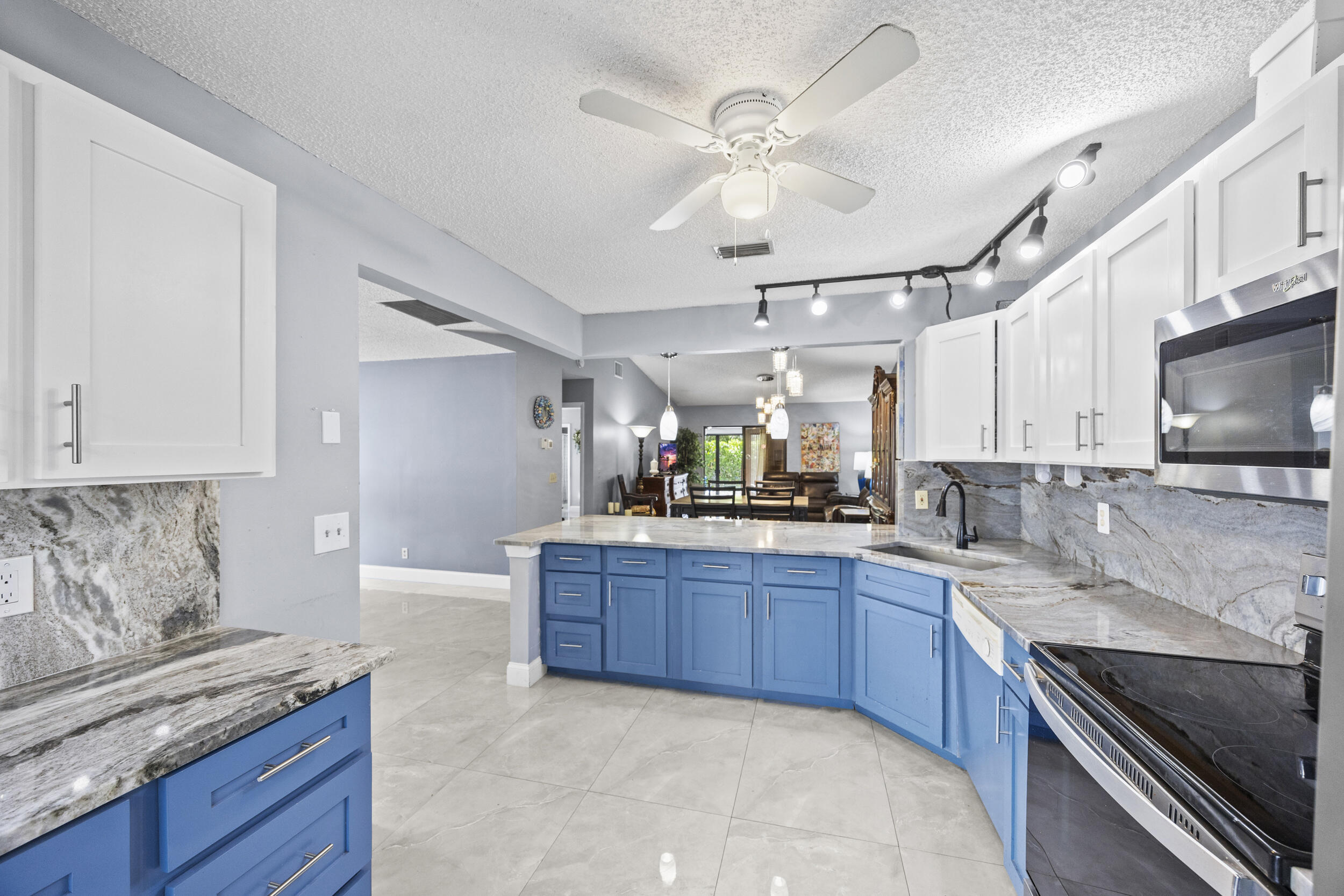 2640 Gately Drive W 1601