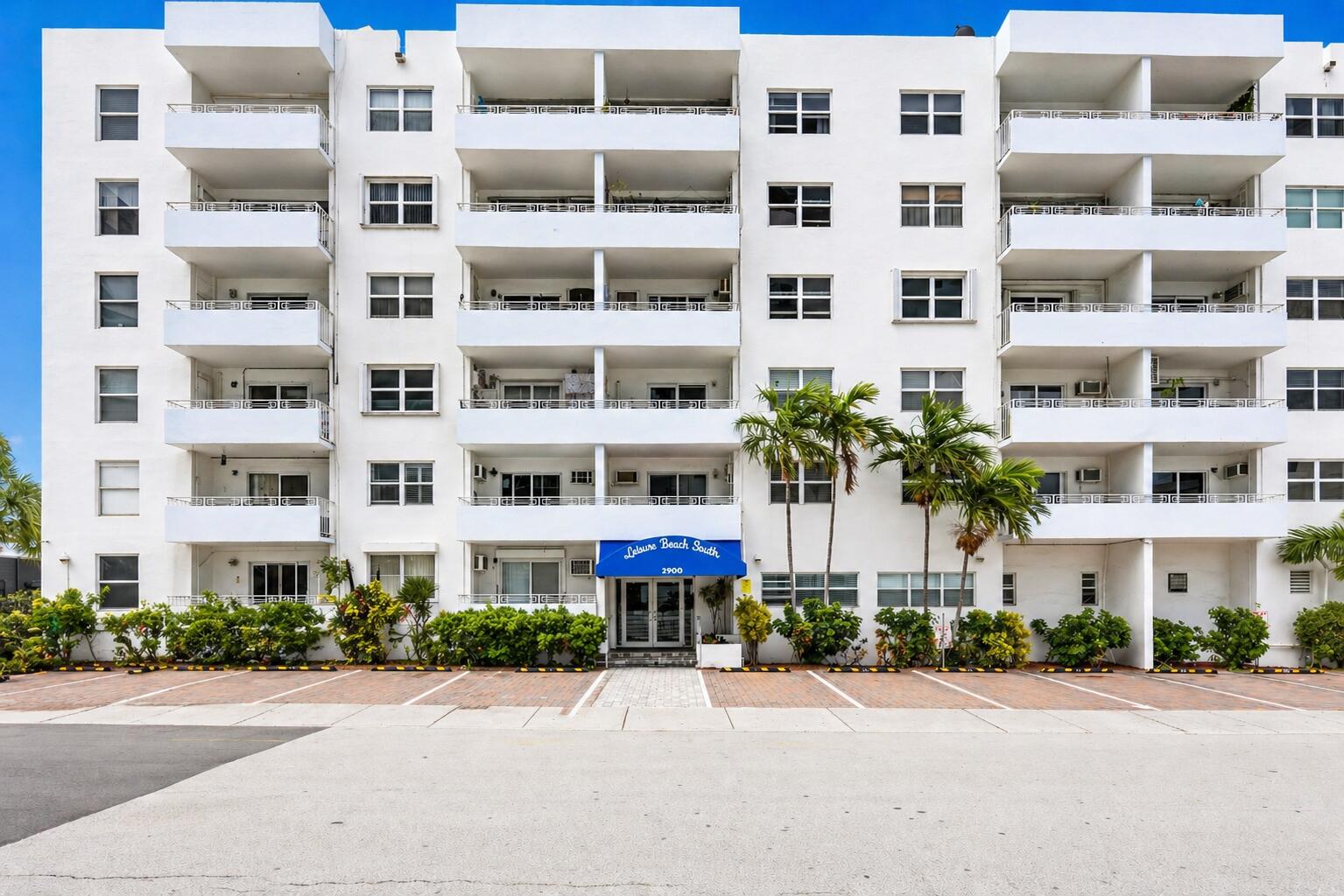 2900 Banyan Street 601