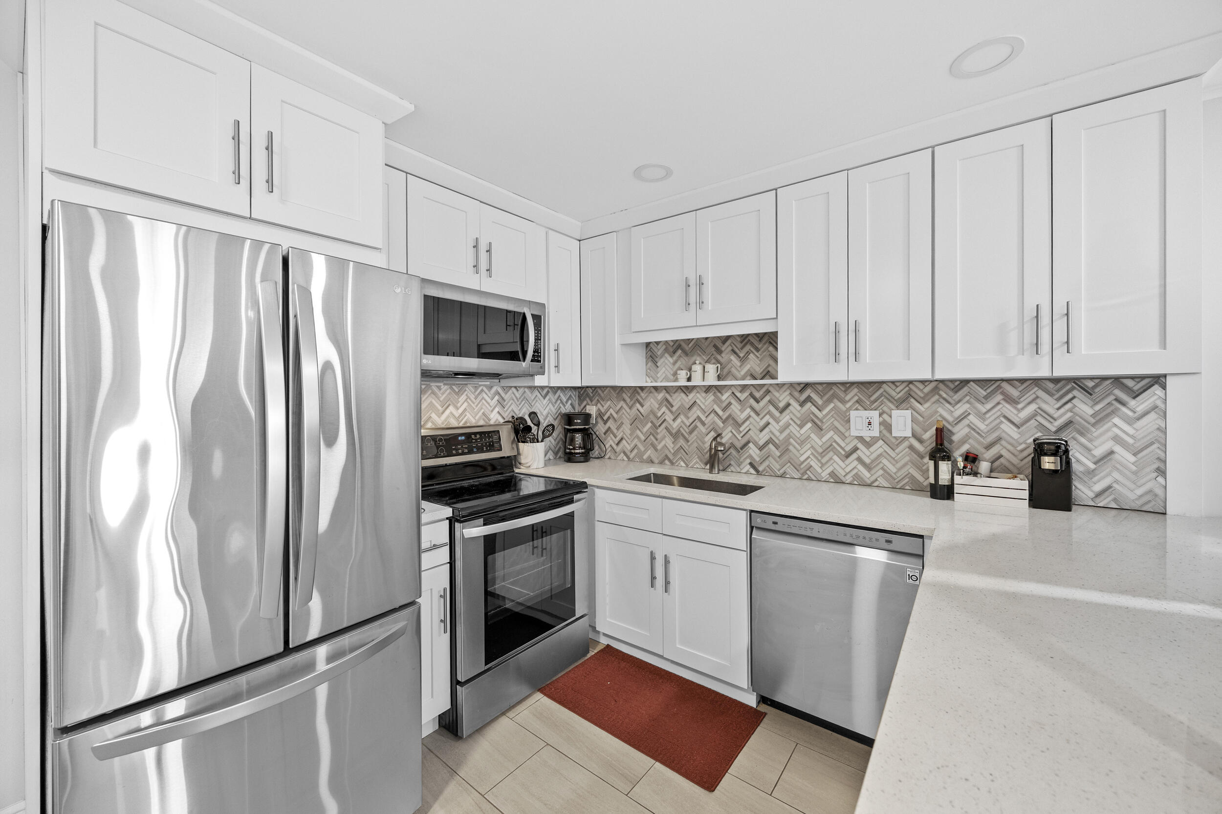 2900 Banyan Street 601