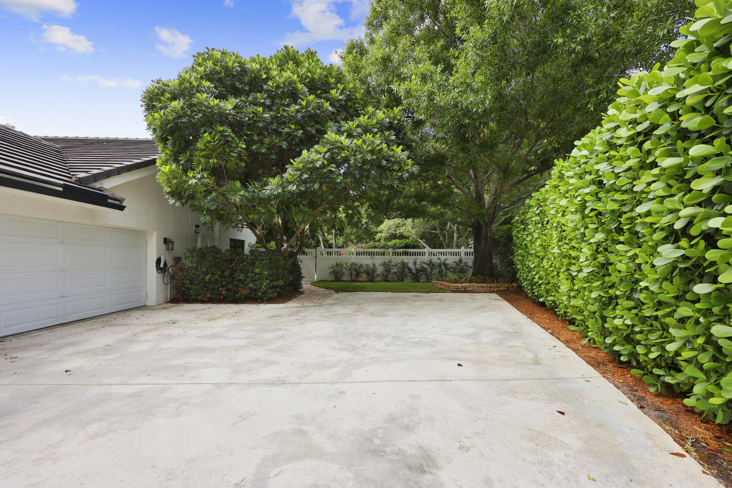 2980 Salerno Way