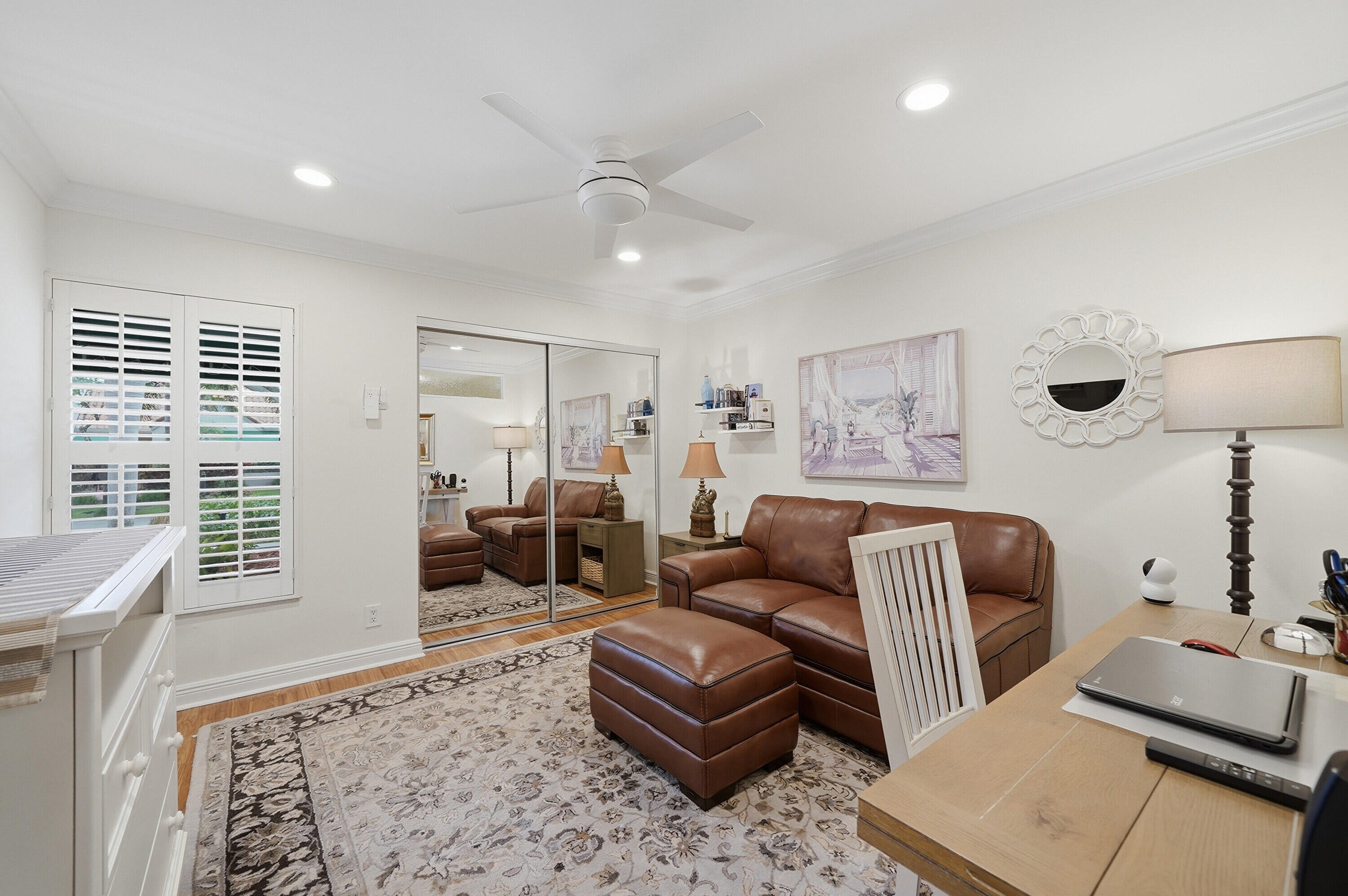 6533 Las Flores Drive