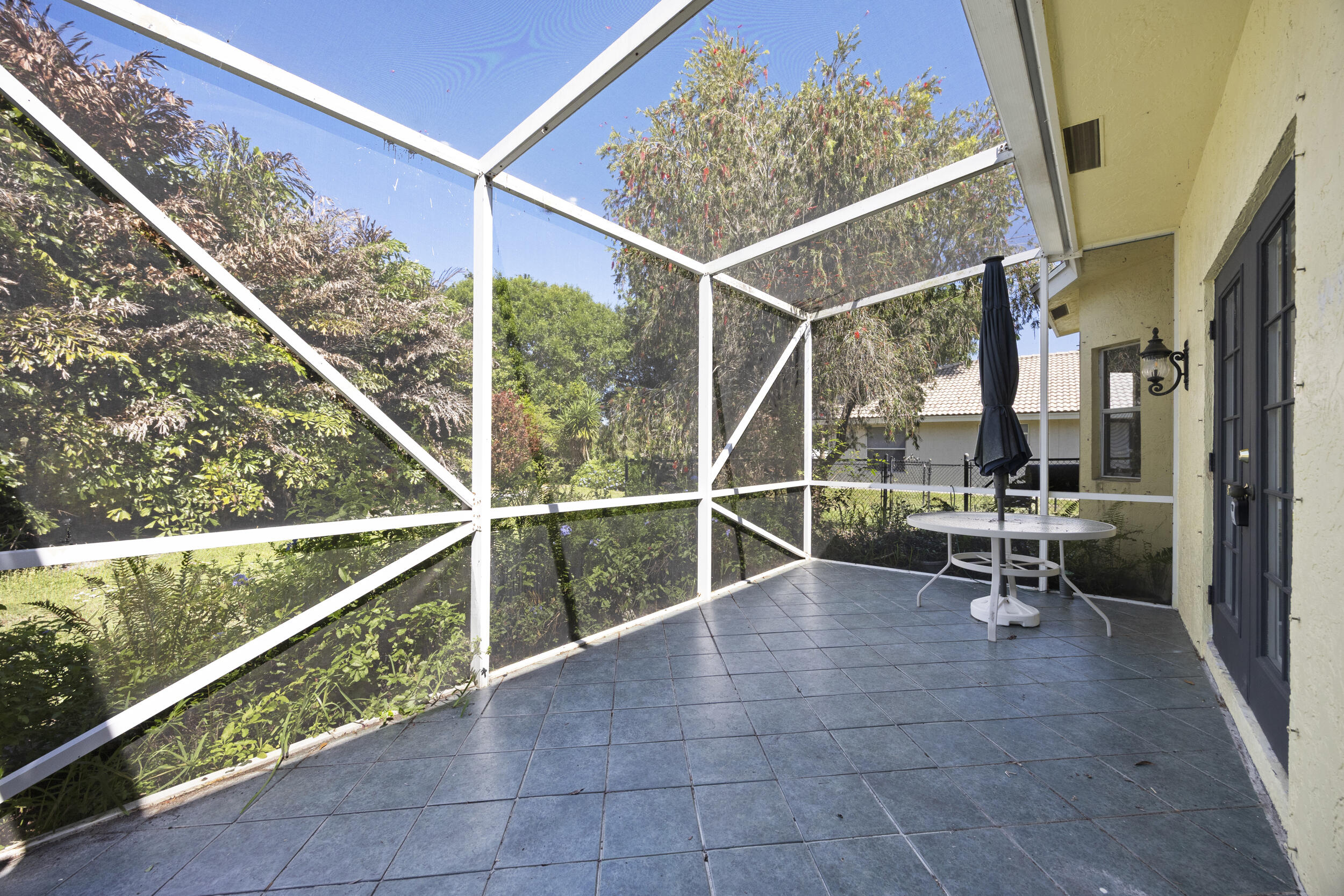 105 Monterey Way