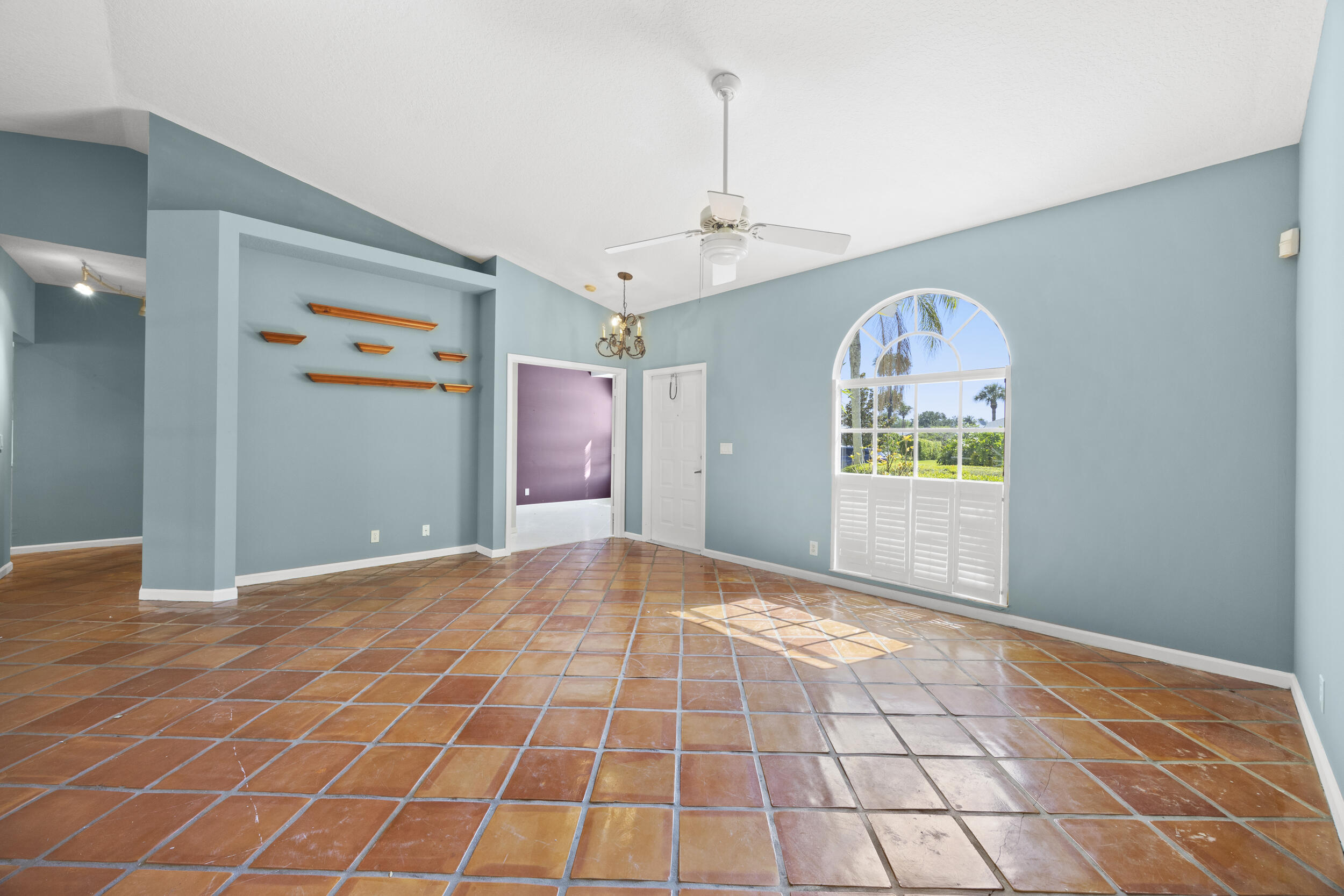 105 Monterey Way