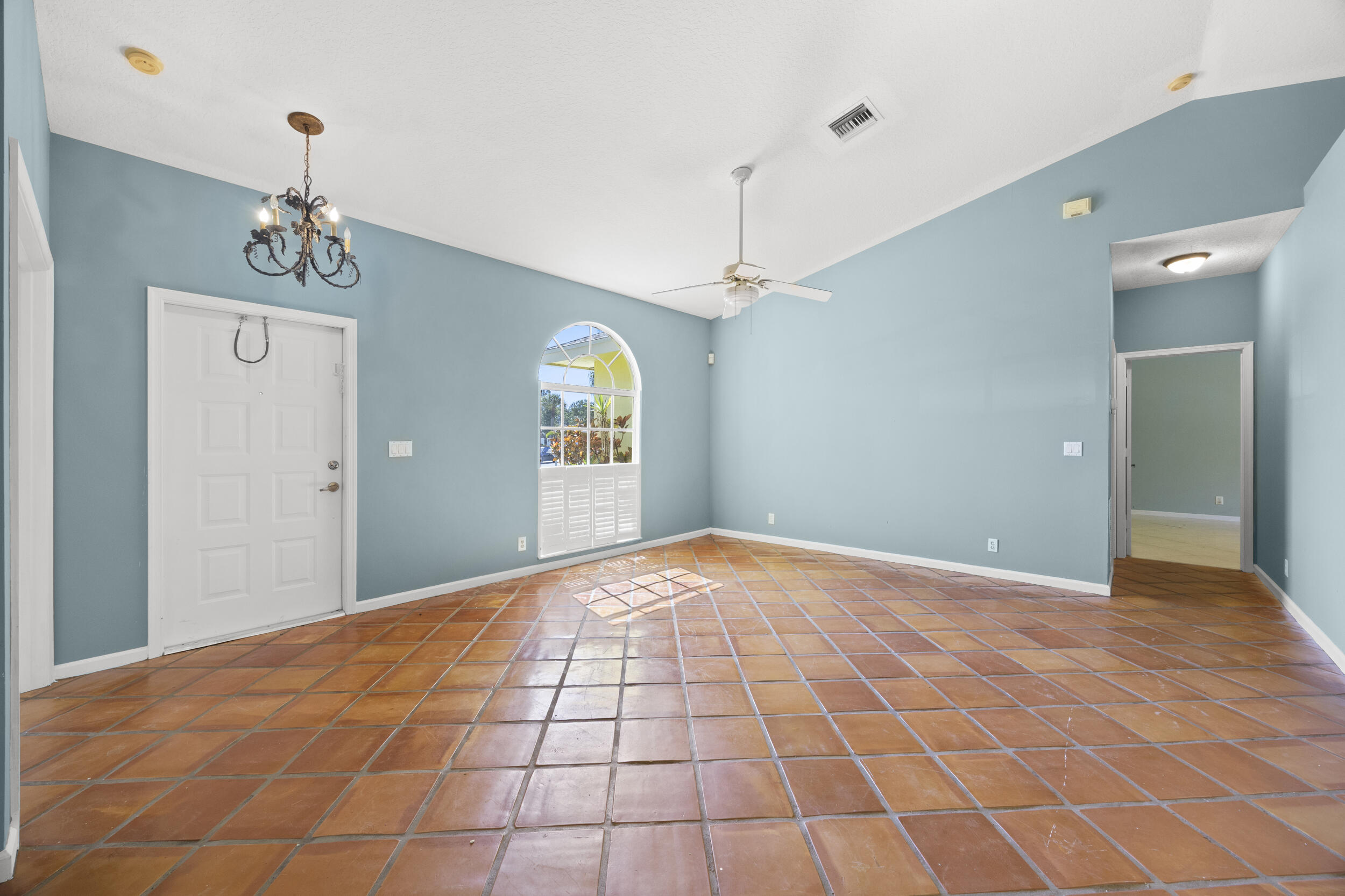 105 Monterey Way