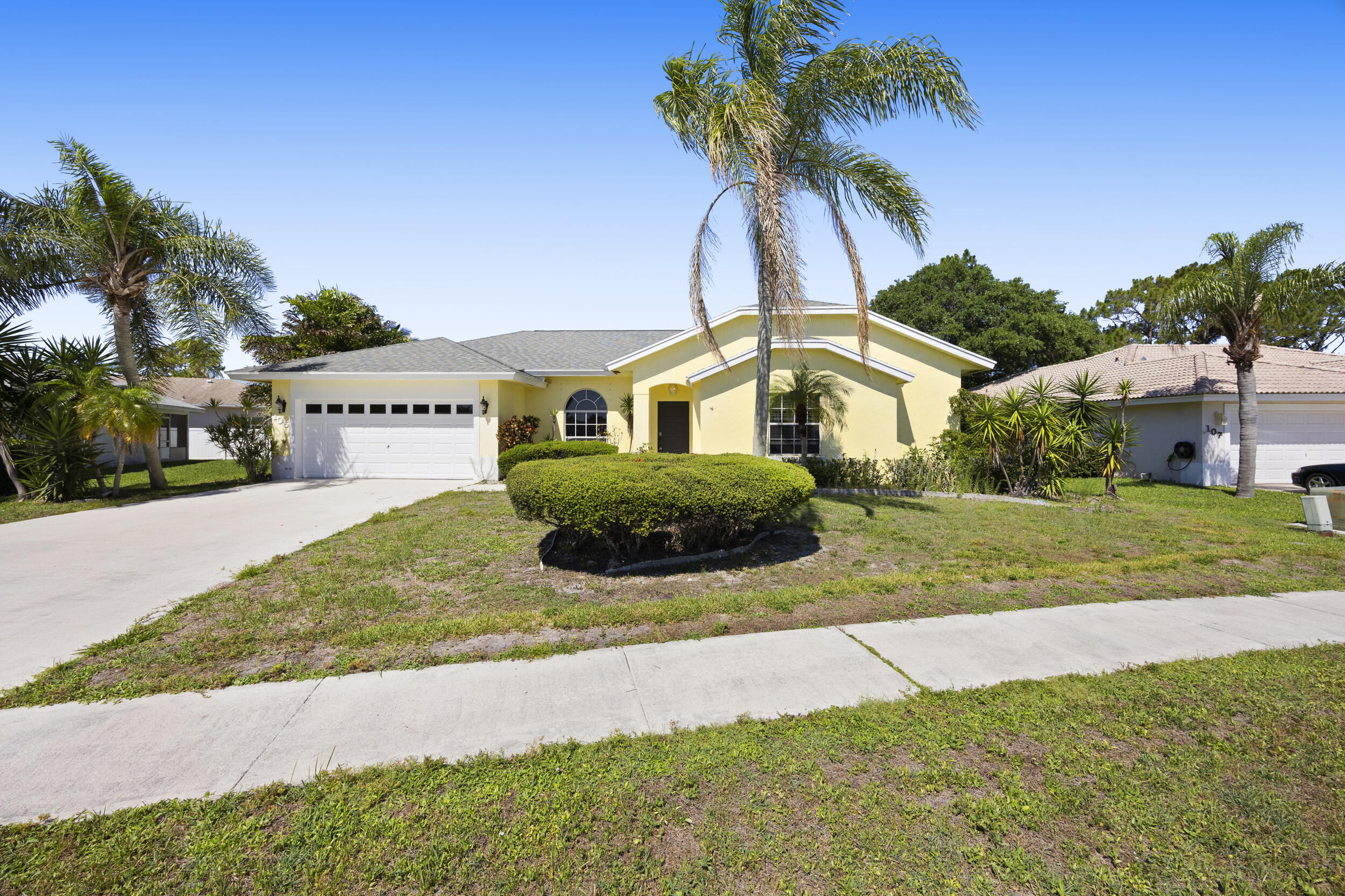 105 Monterey Way