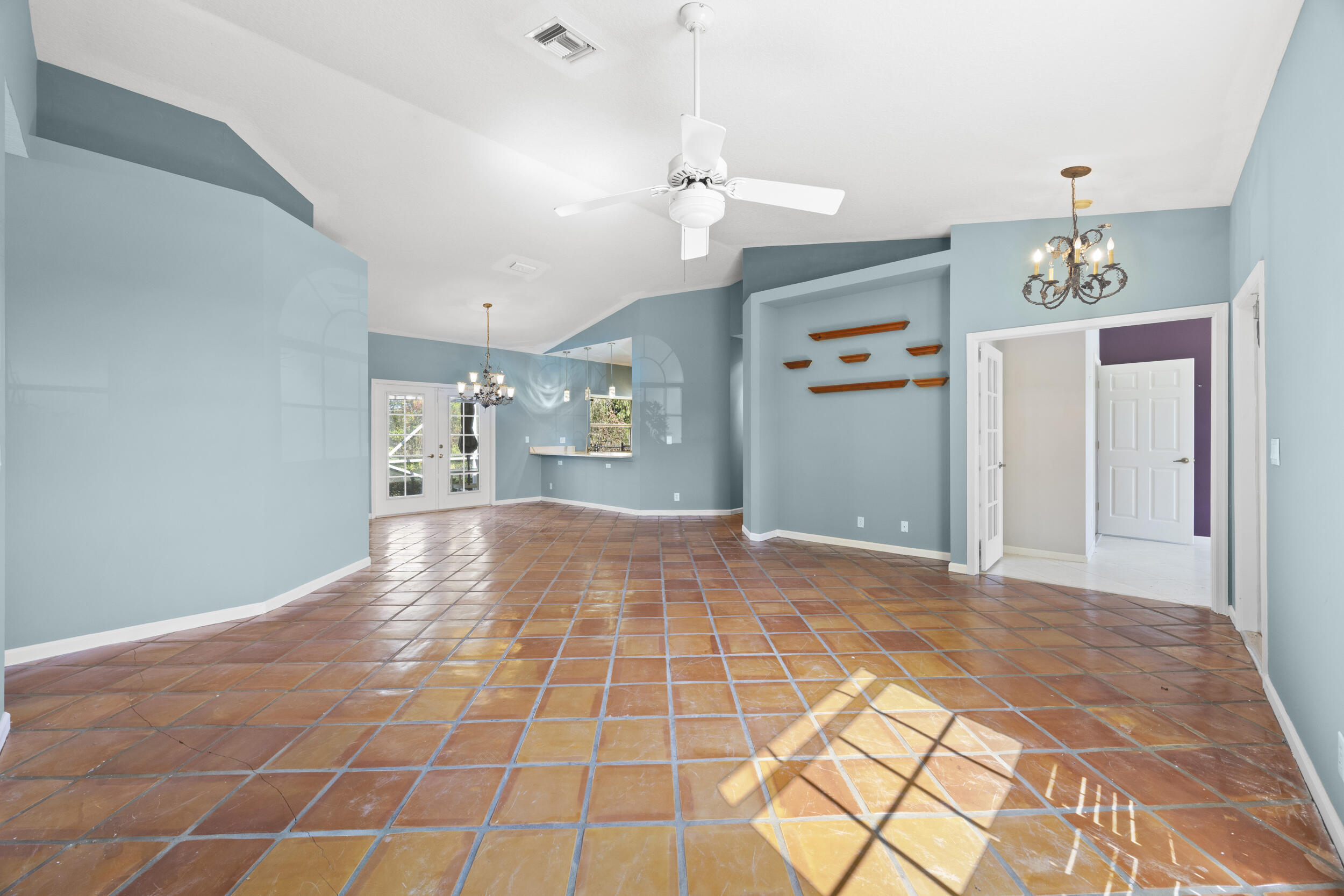 105 Monterey Way