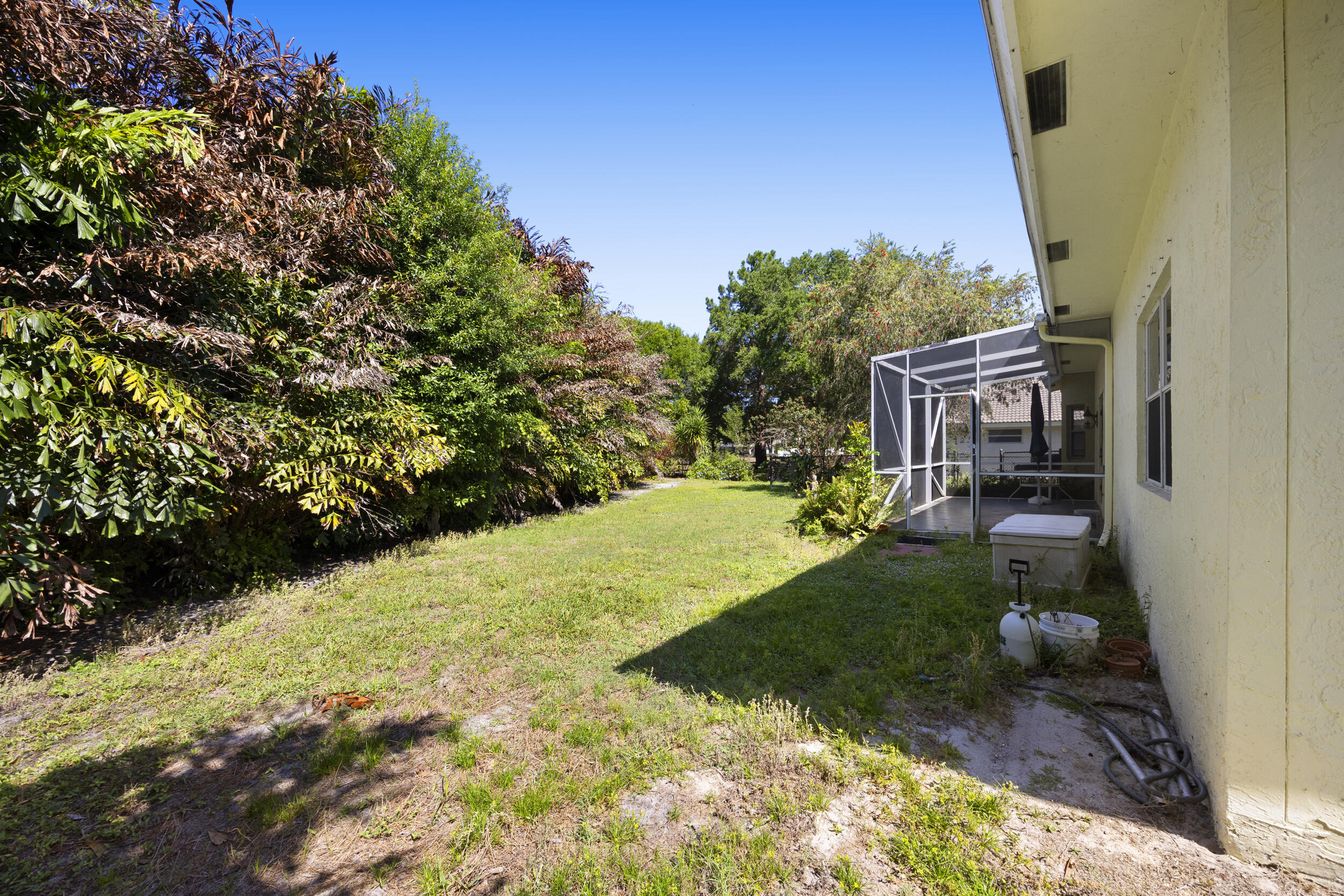 105 Monterey Way