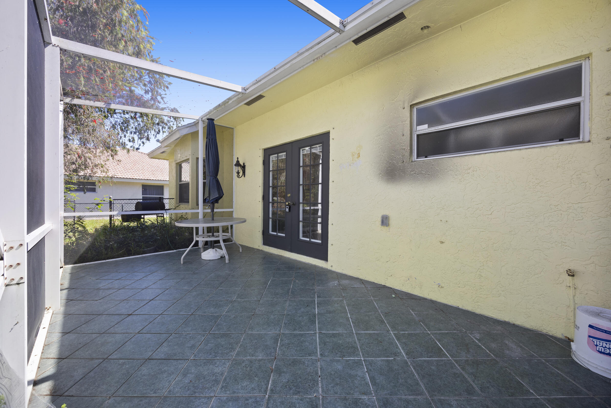 105 Monterey Way