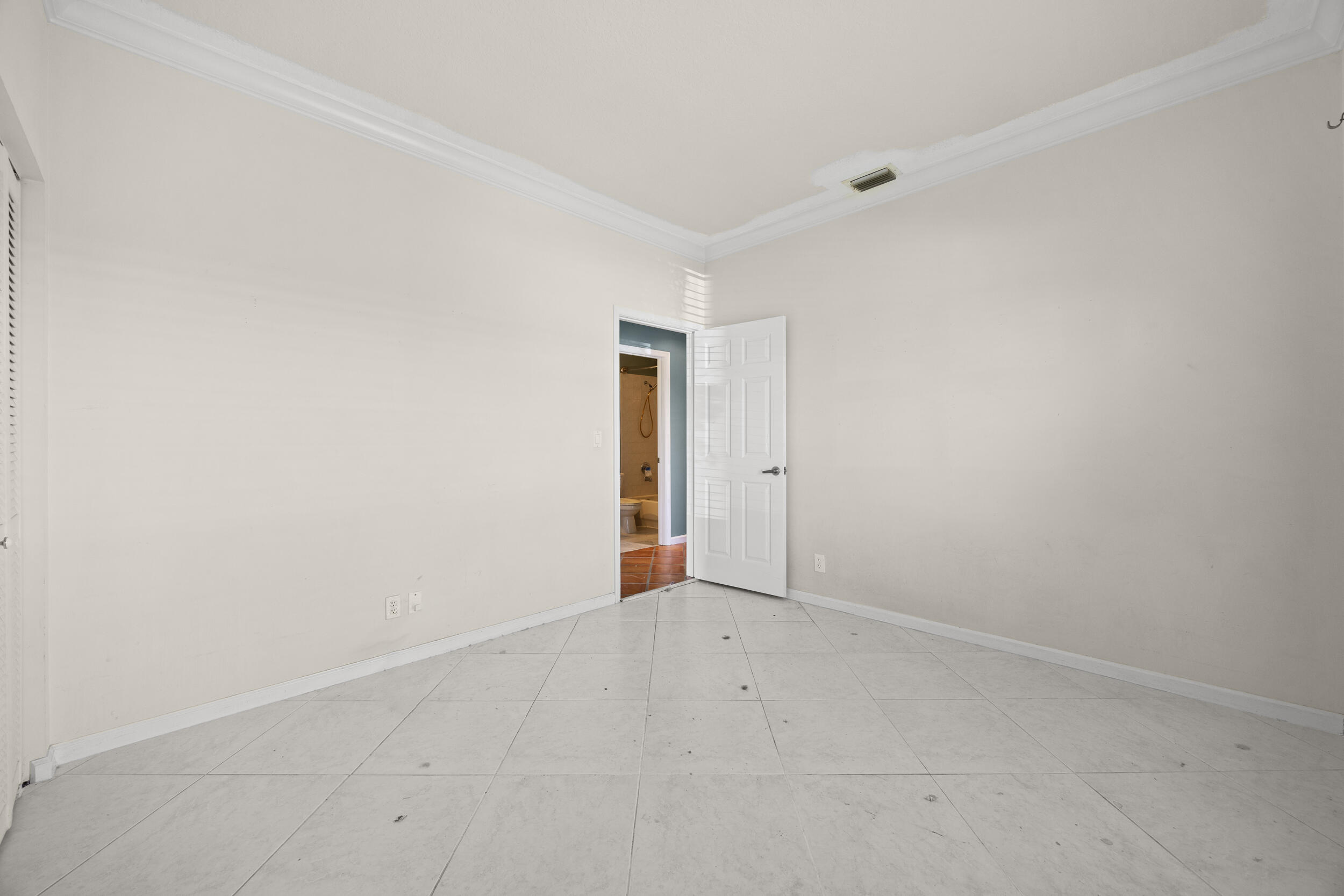 105 Monterey Way