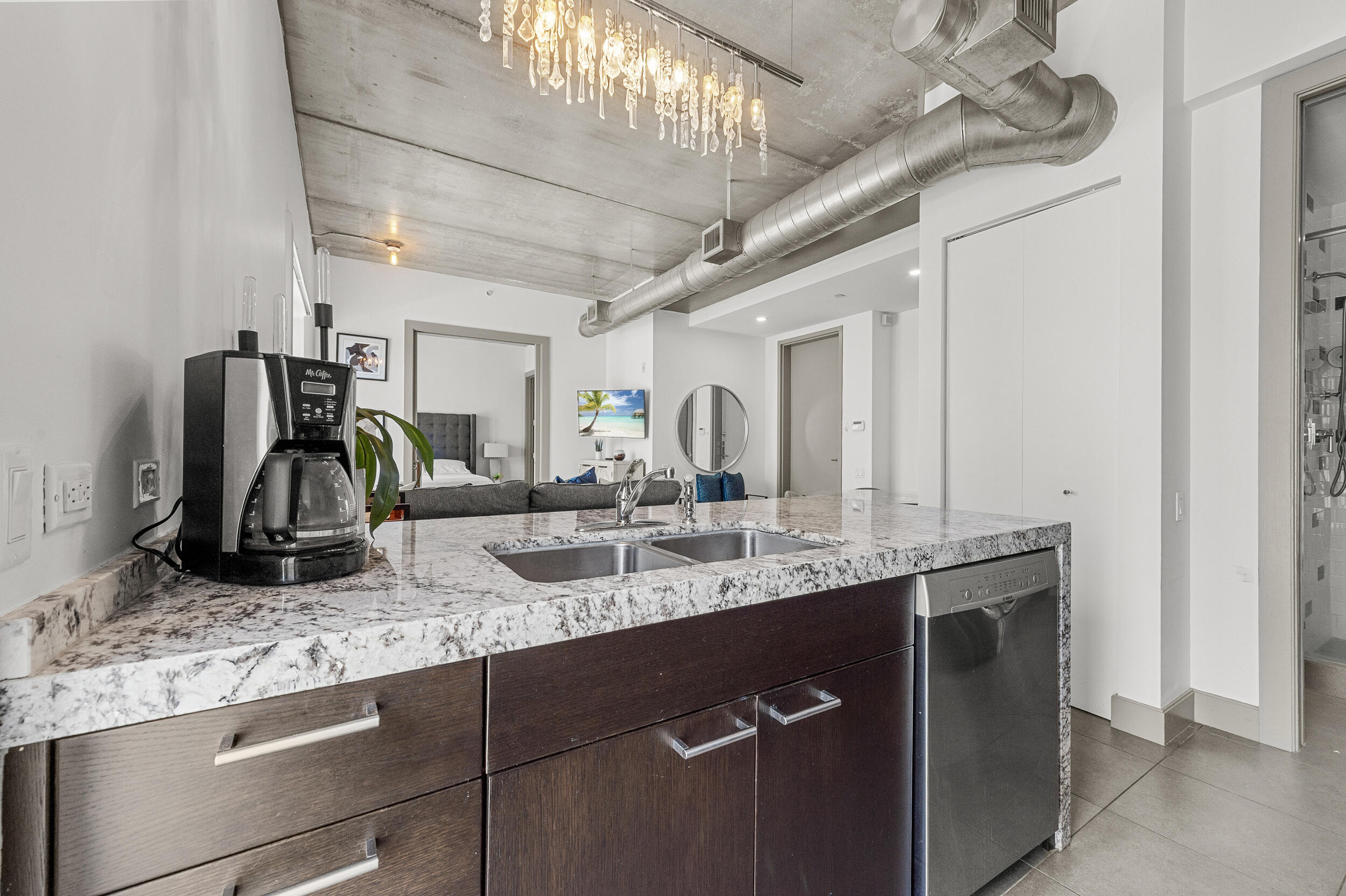 111 SE 2nd Street