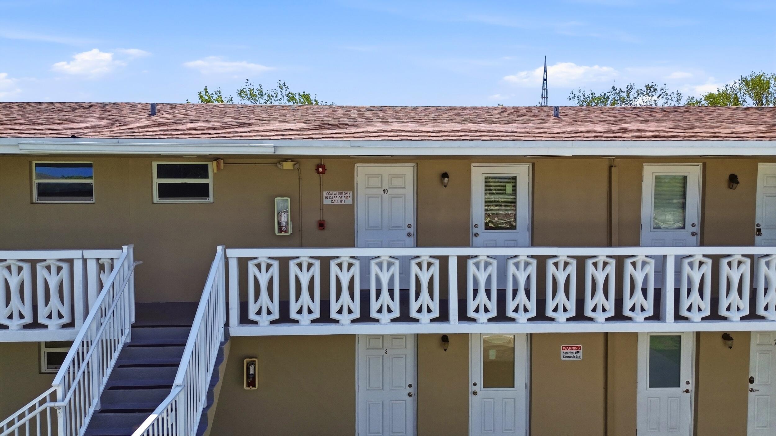 3300 NE 10th Terrace 40