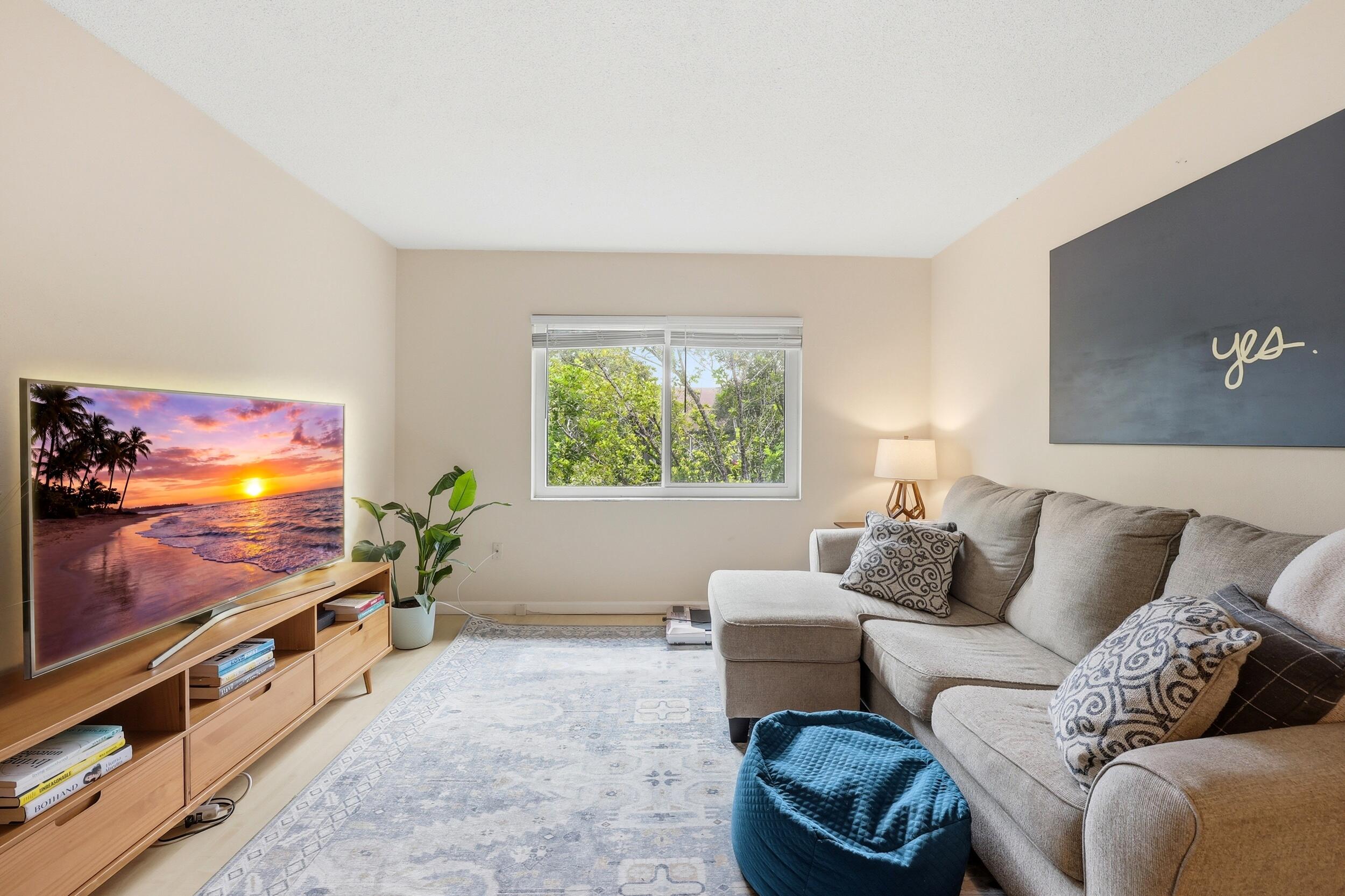 3300 NE 10th Terrace 40