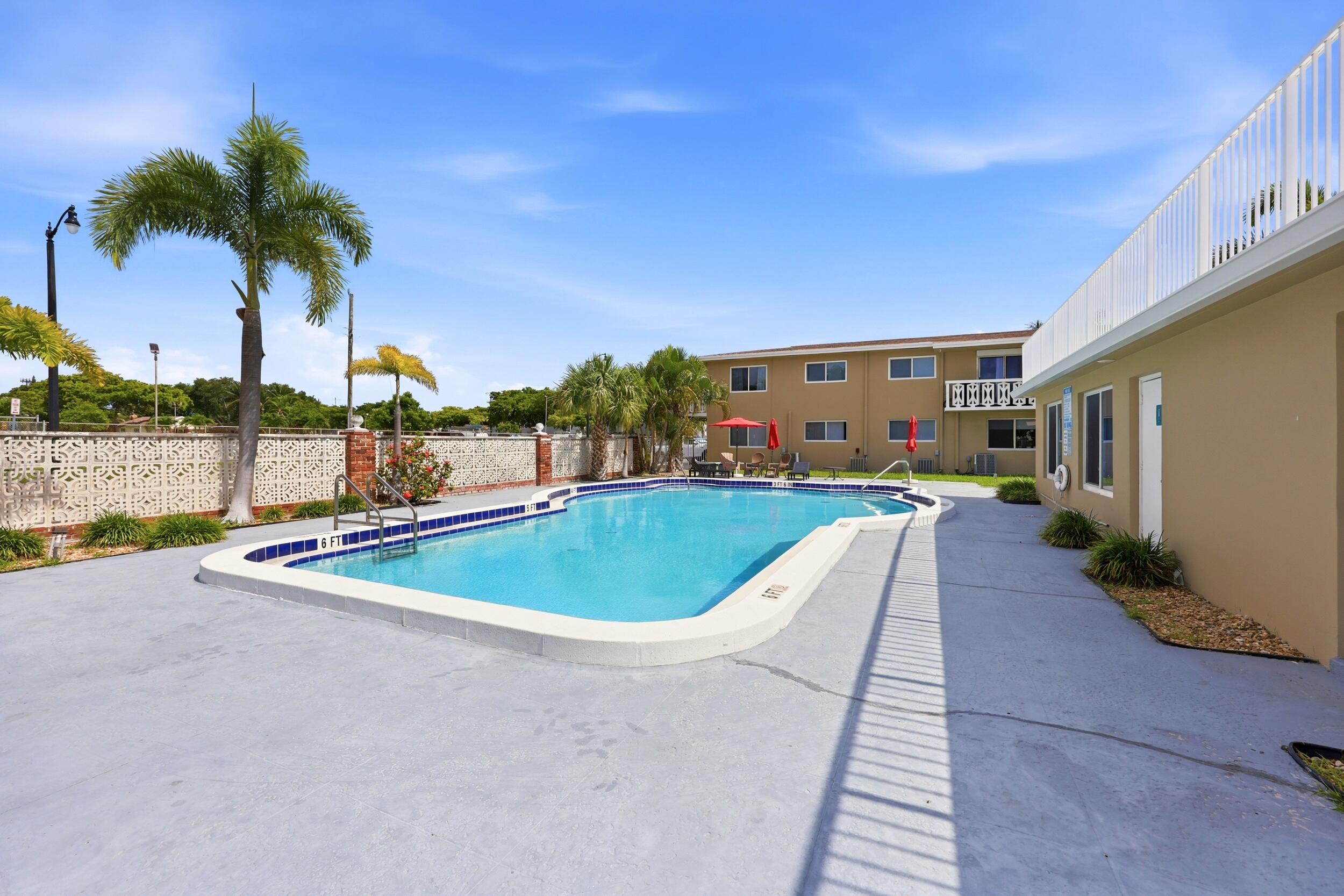 3300 NE 10th Terrace 40