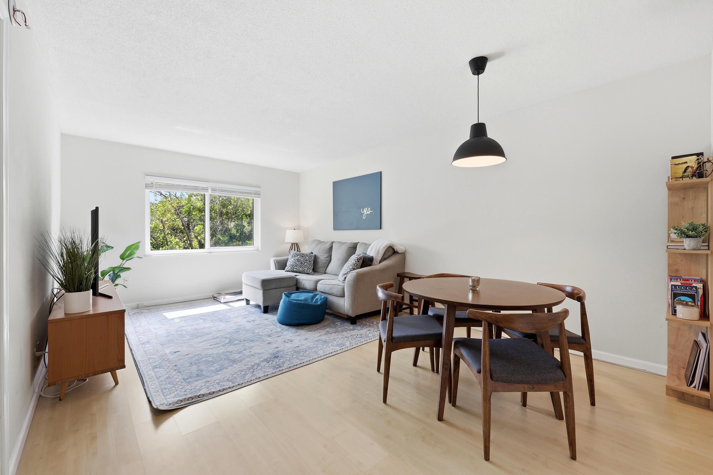 3300 NE 10th Terrace 40