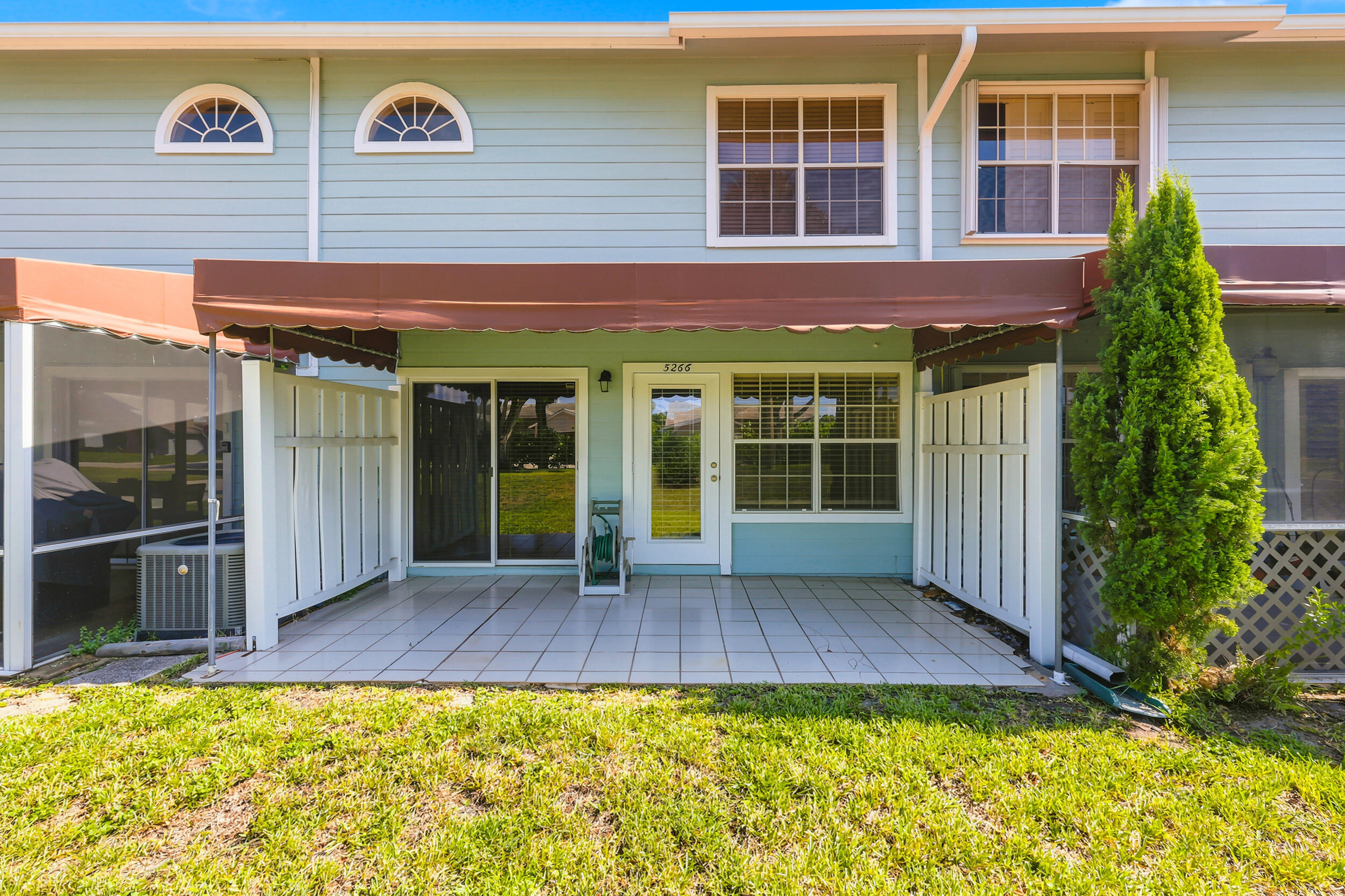 5266 Sapphire Valley