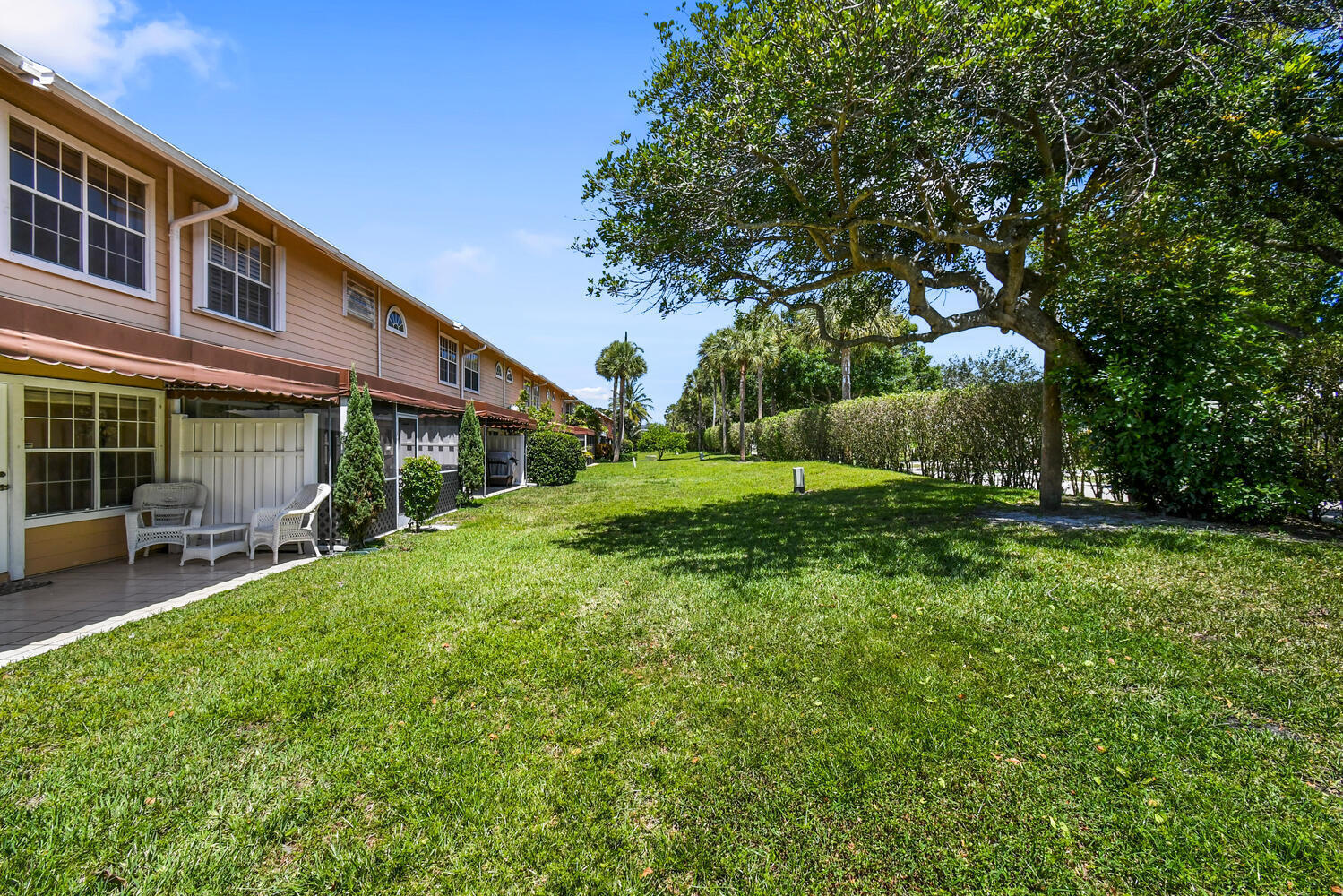 5266 Sapphire Valley