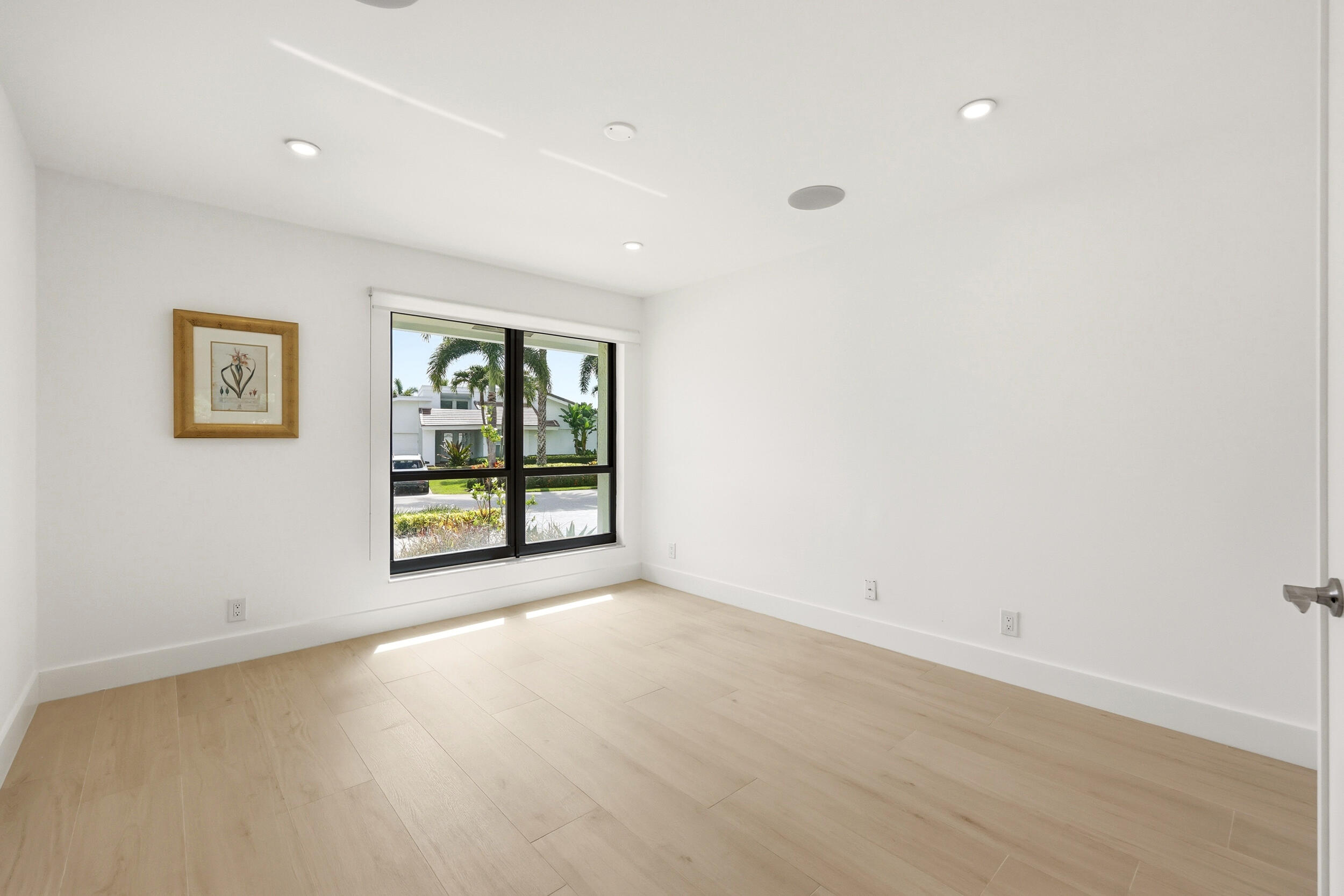 624 W Lakewoode Circle W