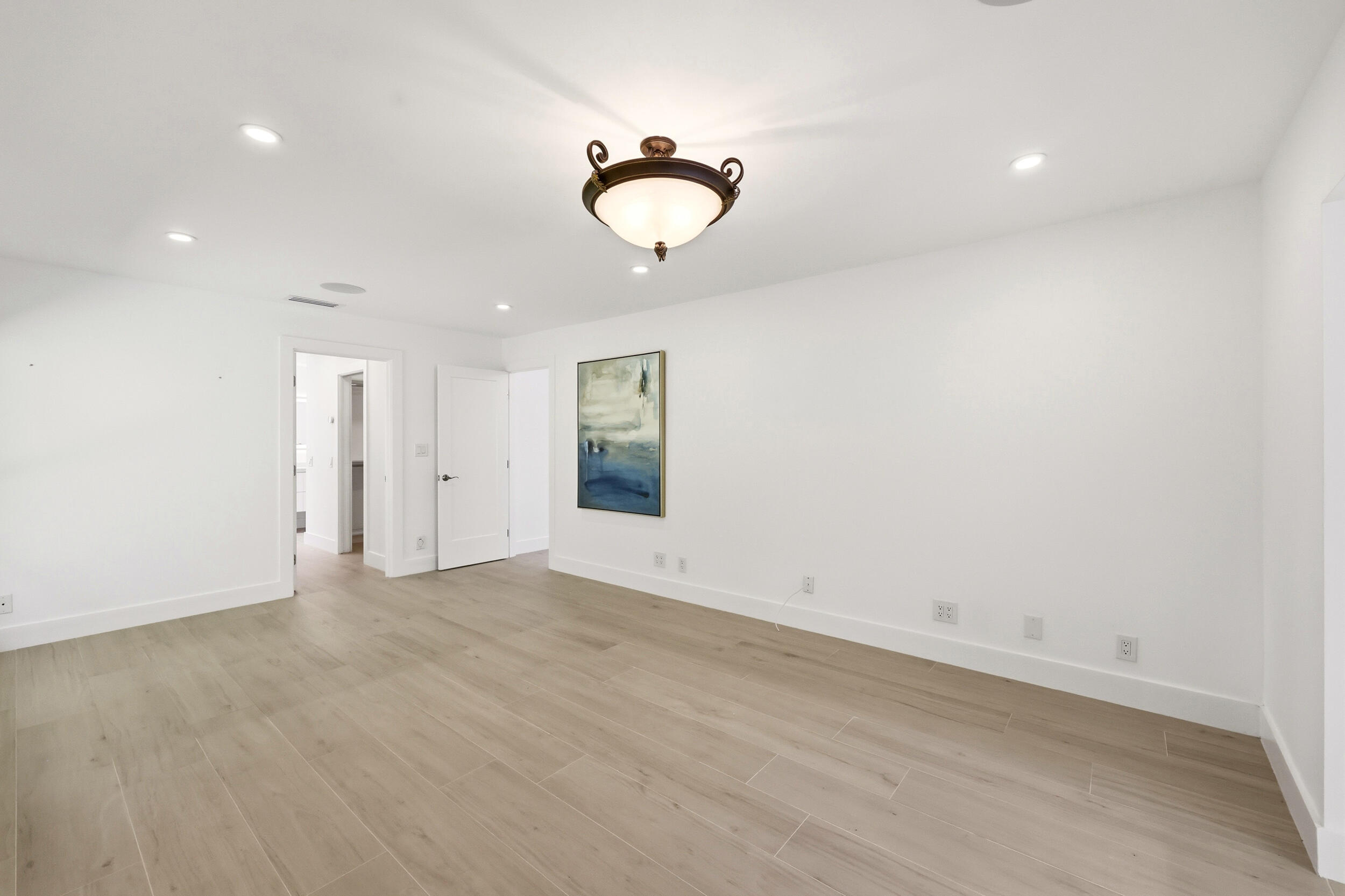 624 W Lakewoode Circle W