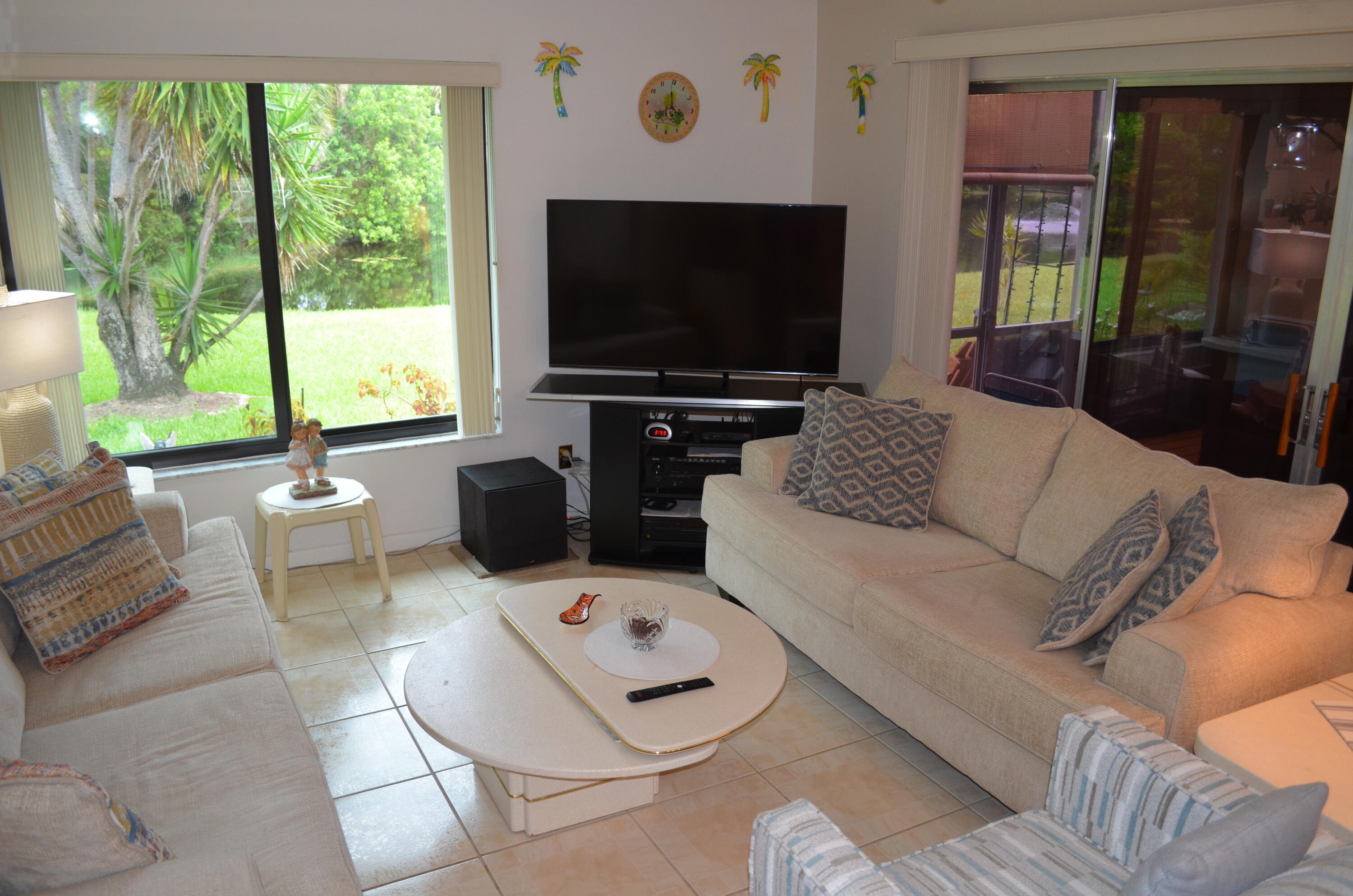 5392 Viburnum Circle