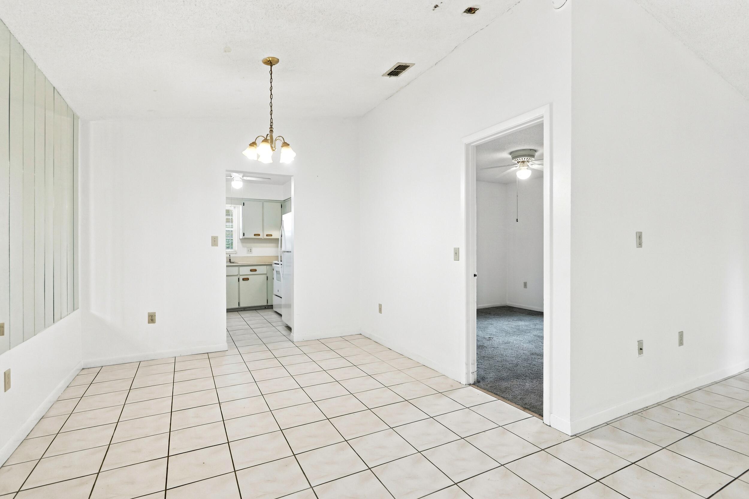 2737 Myakka Drive