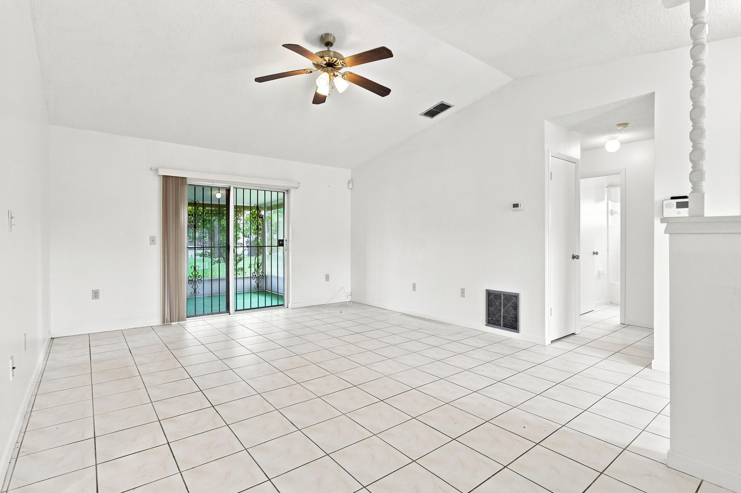 2737 Myakka Drive