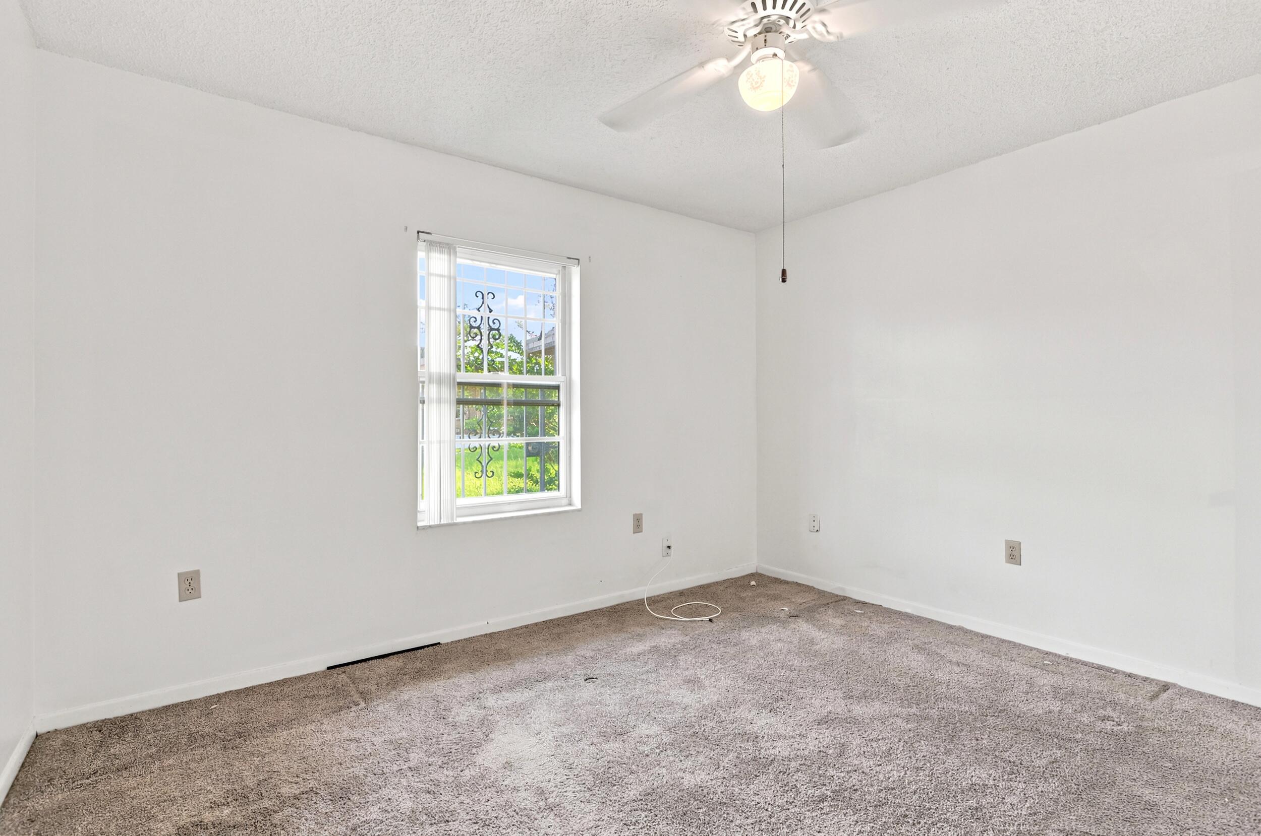 2737 Myakka Drive