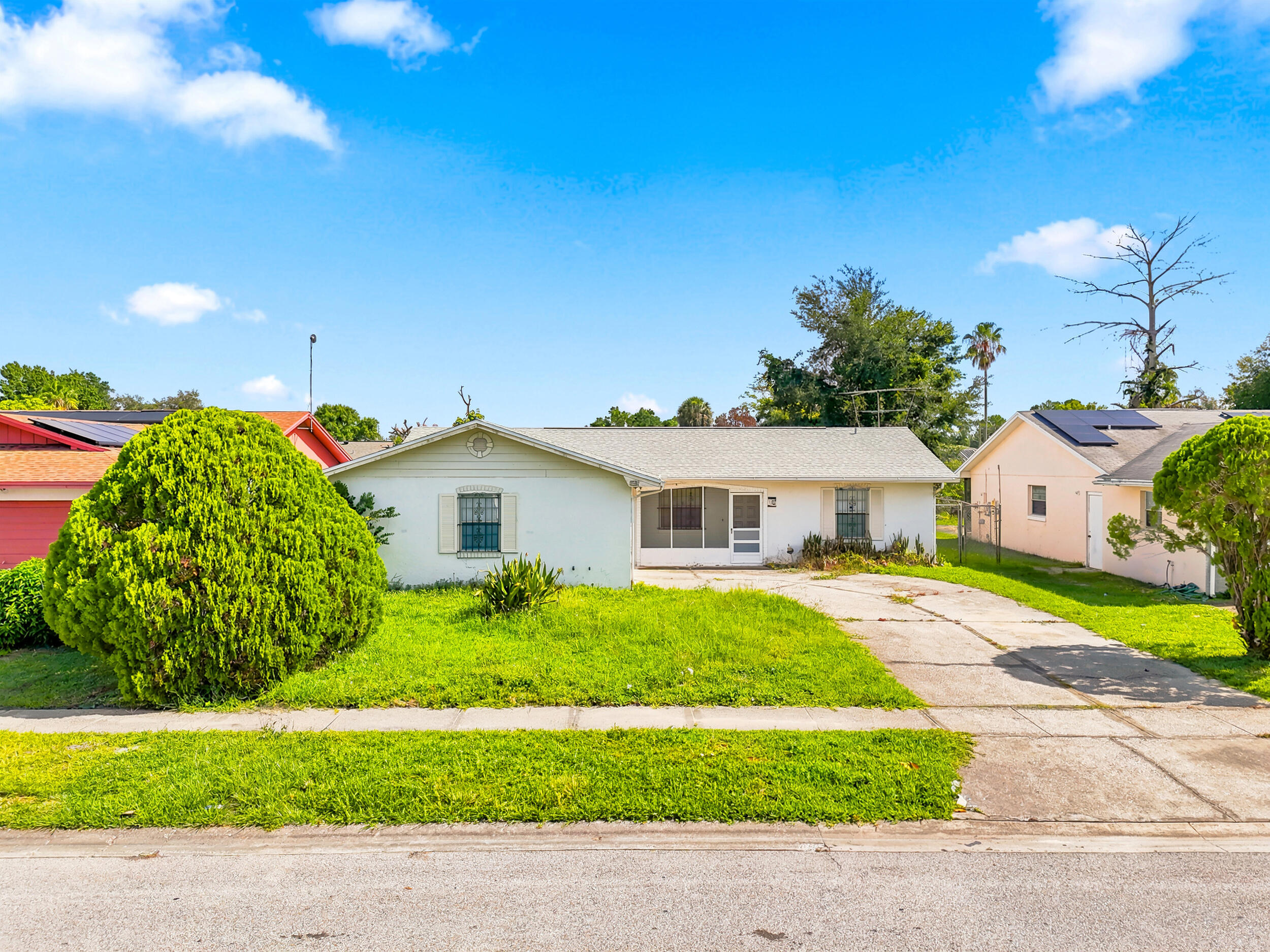 2737 Myakka Drive