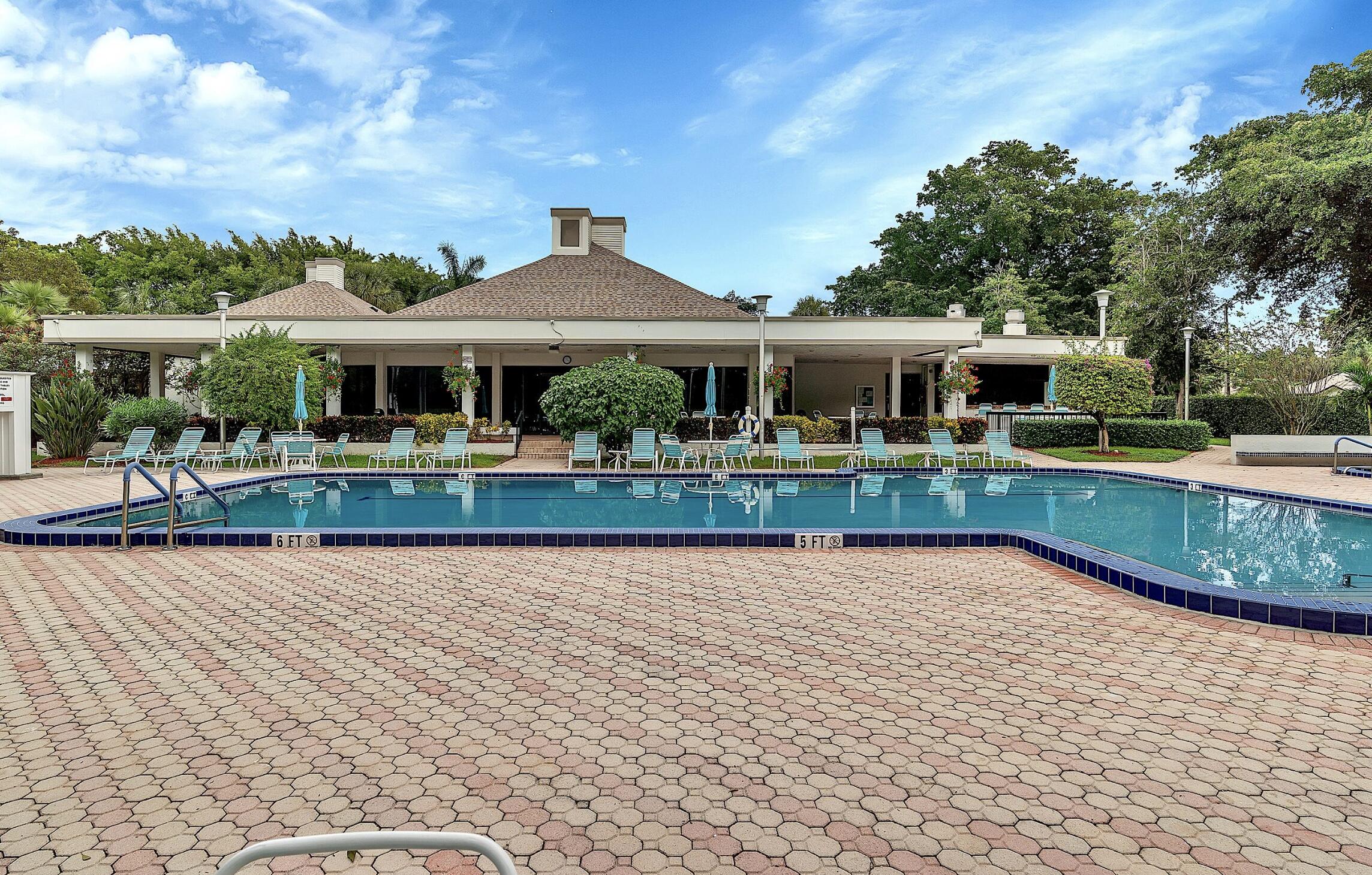 1850 Homewood Boulevard 4010