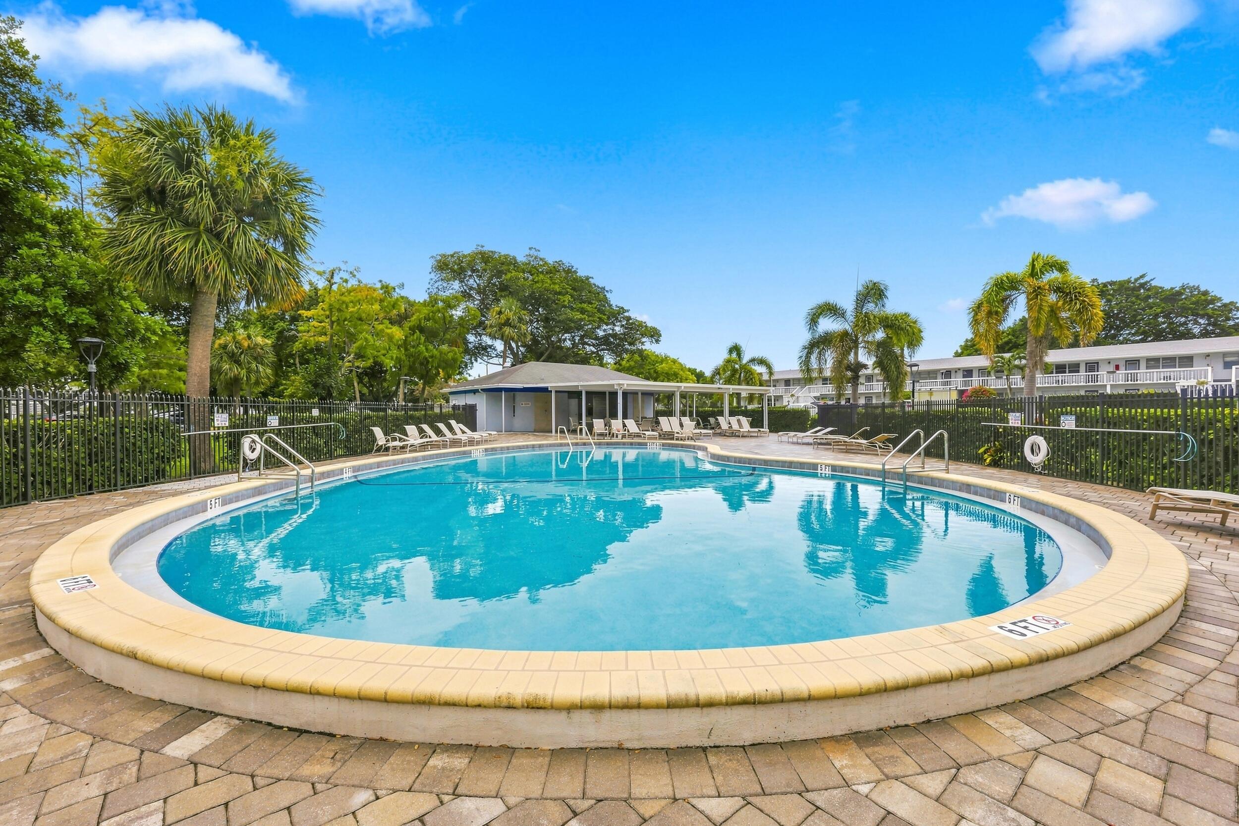 310 OAKRIDGE R Court 310