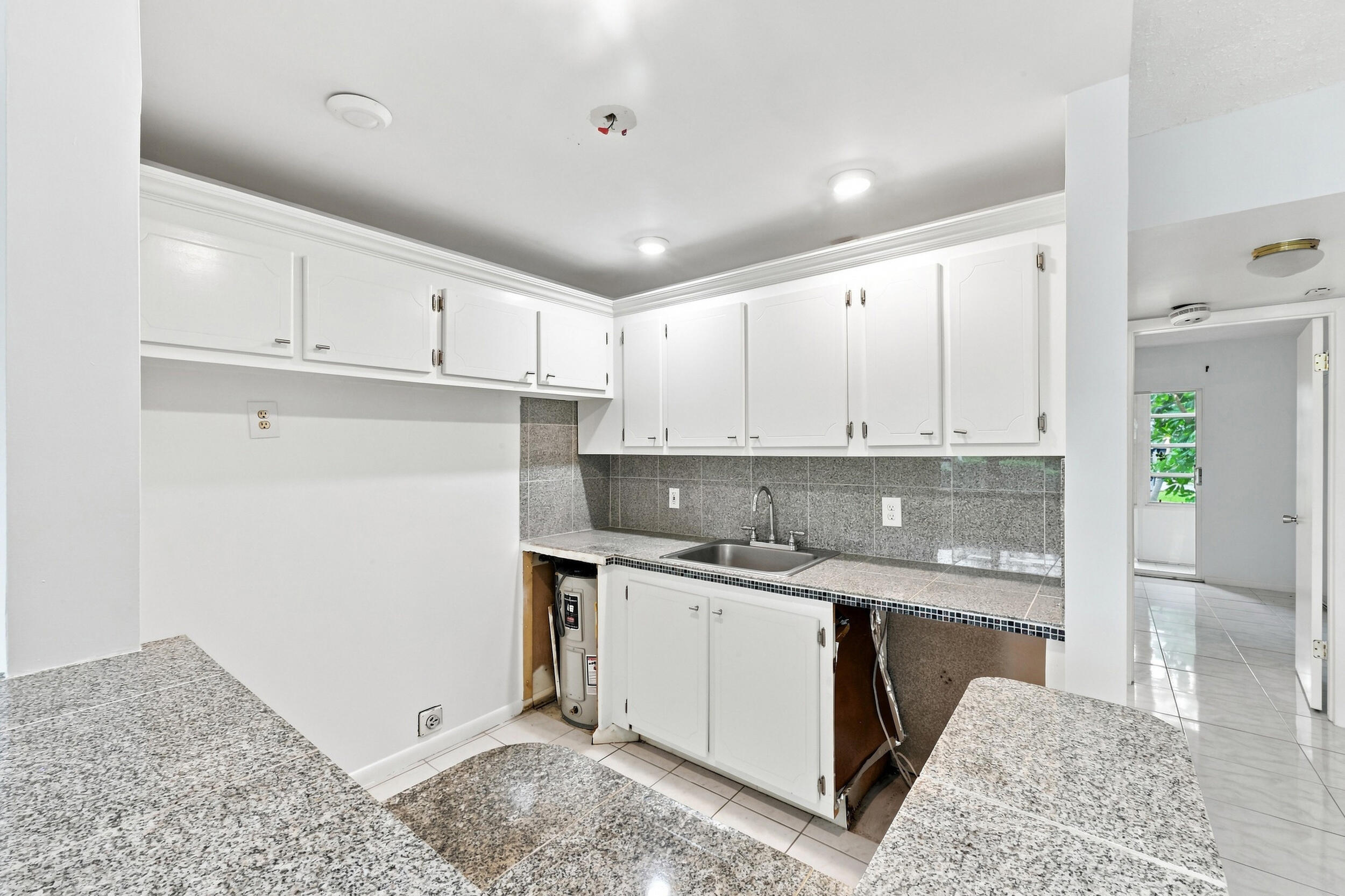 310 OAKRIDGE R Court 310