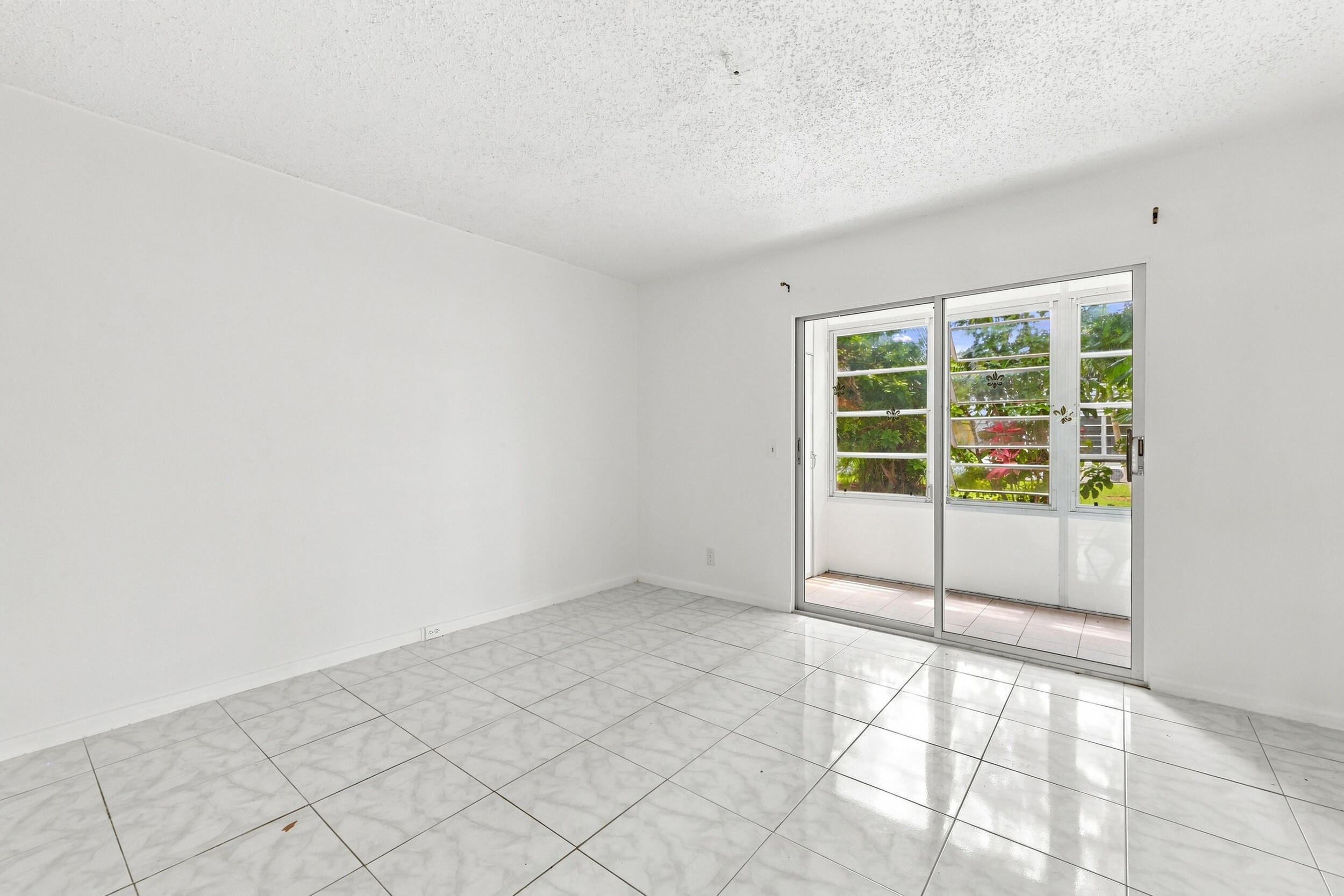310 OAKRIDGE R Court 310