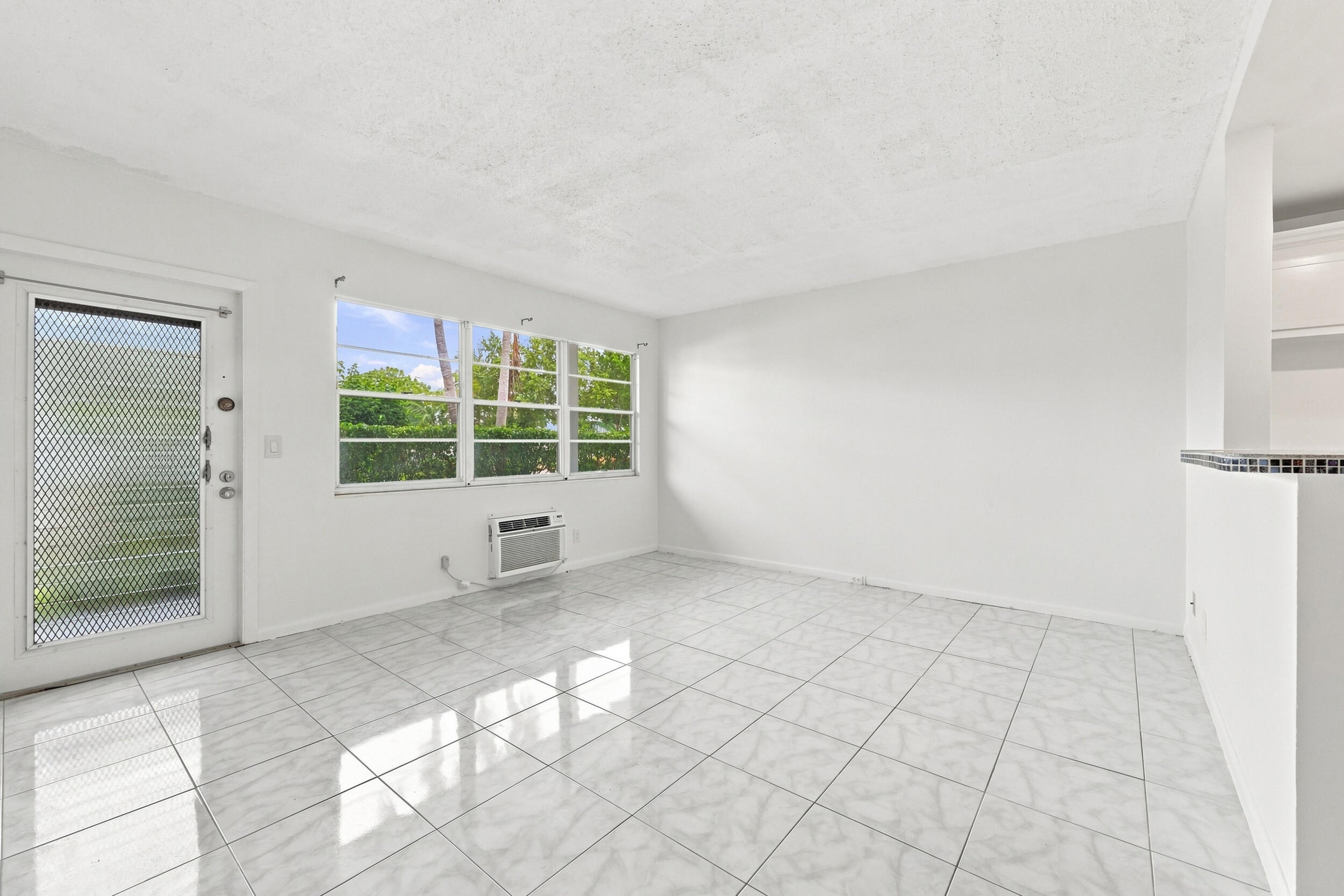 310 OAKRIDGE R Court 310