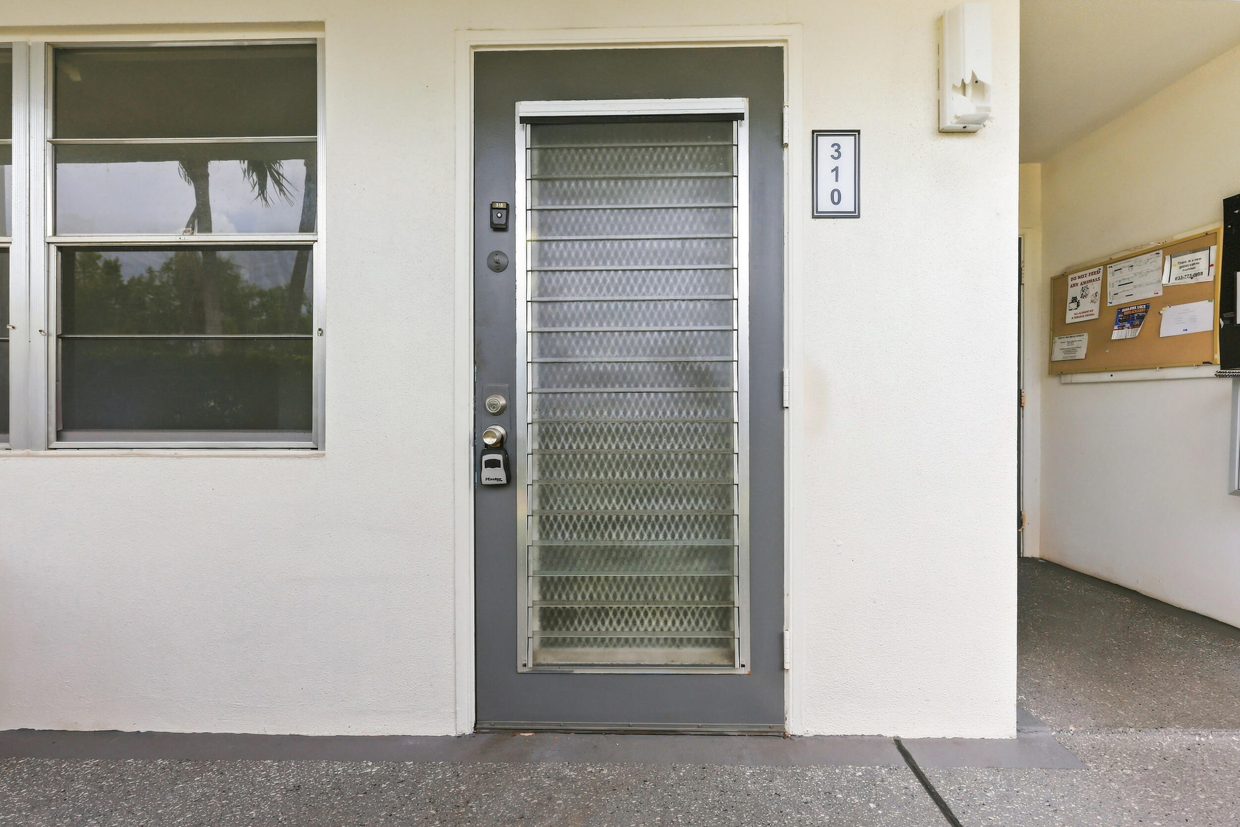 310 OAKRIDGE R Court 310