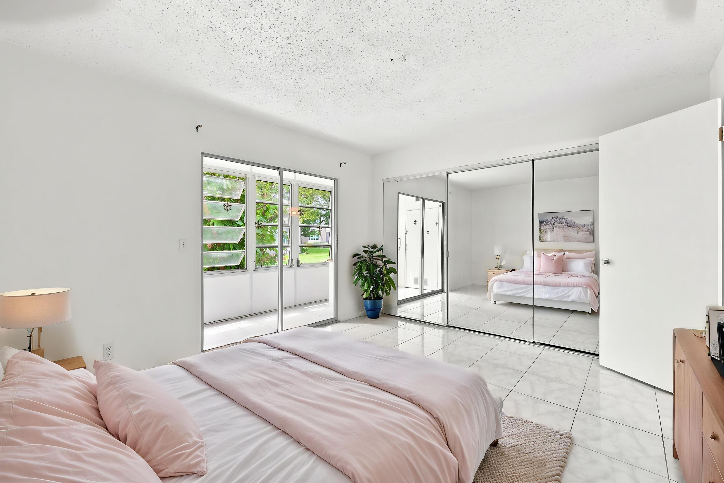 310 OAKRIDGE R Court 310