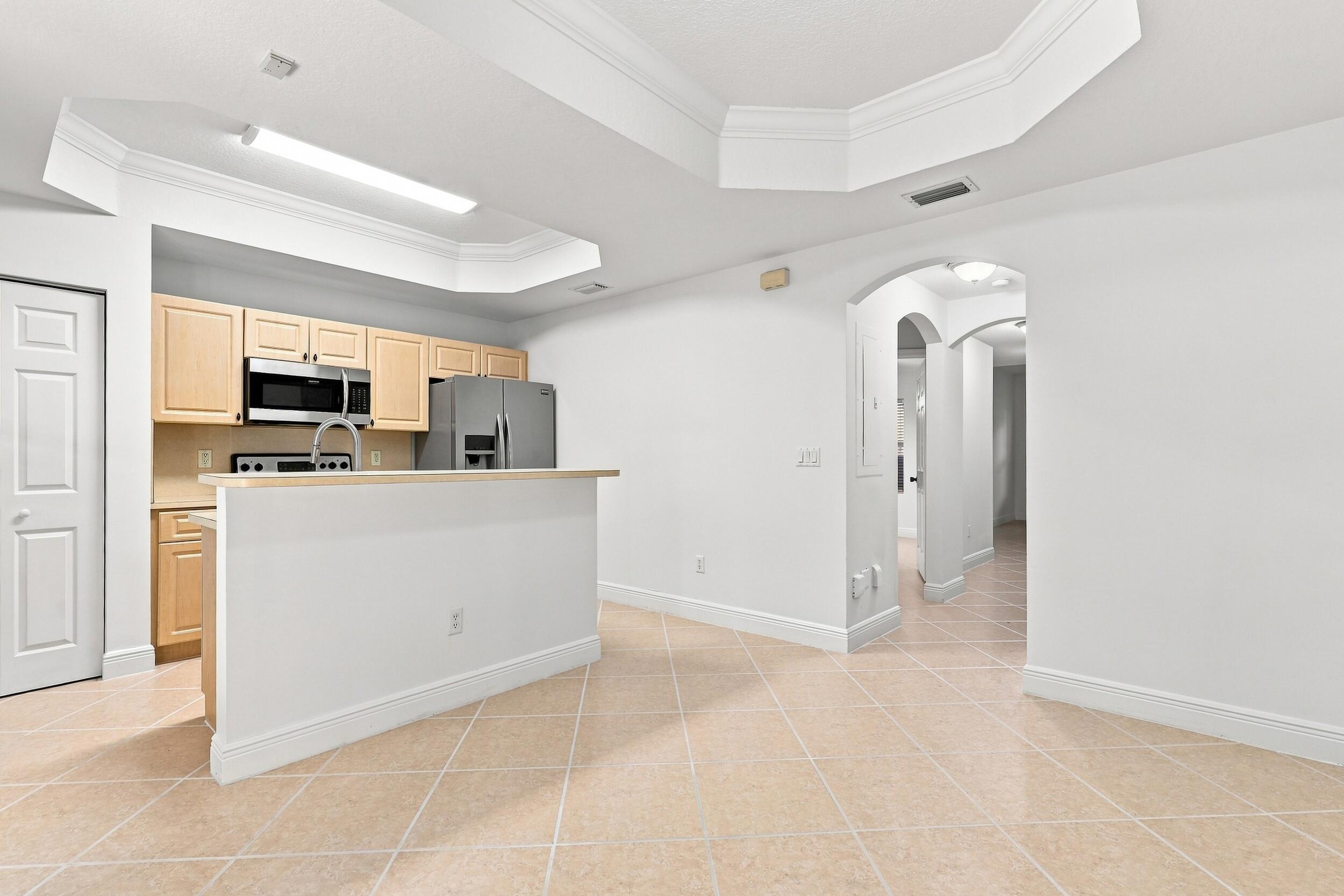 2107 Anchor Court 2104