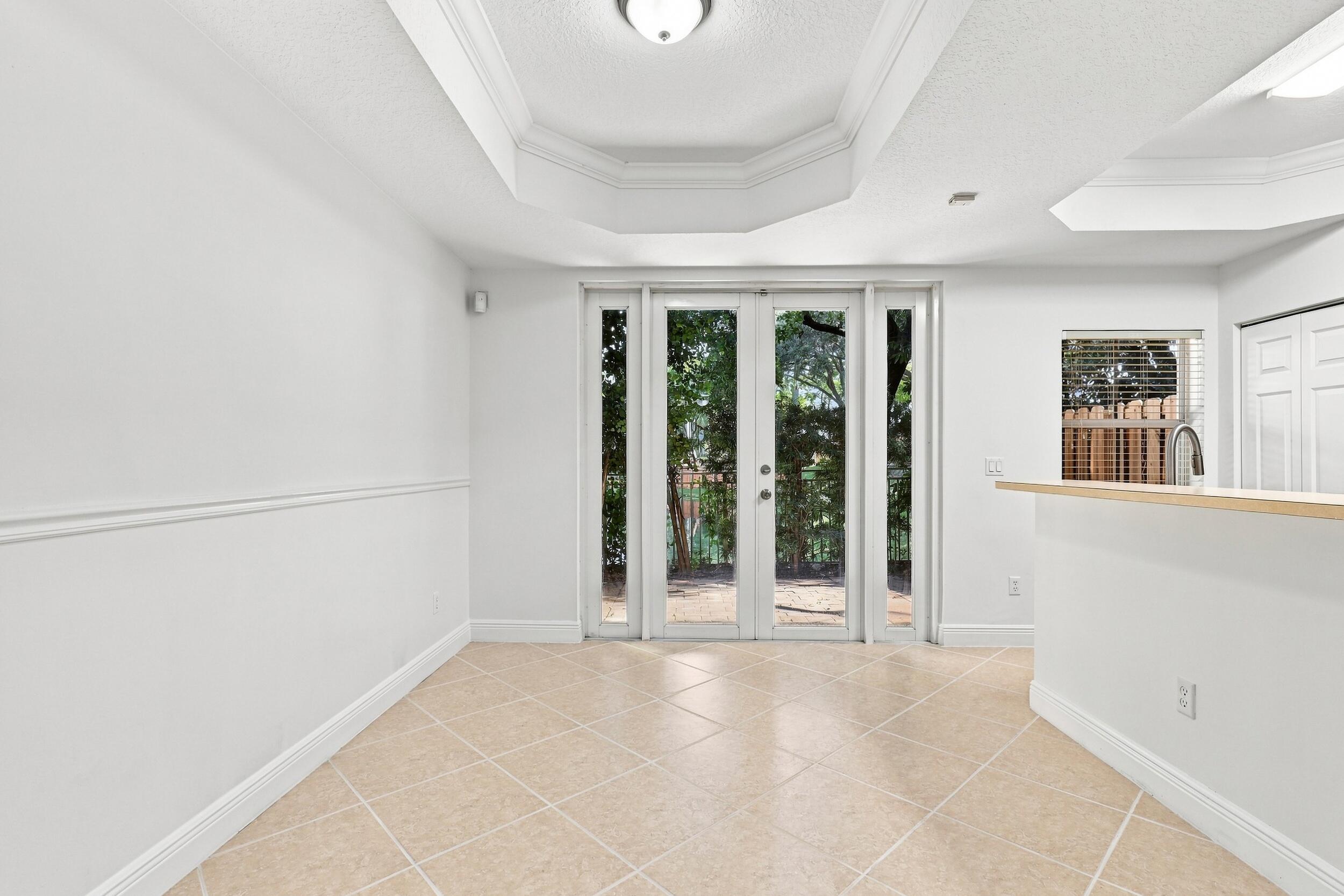 2107 Anchor Court 2104