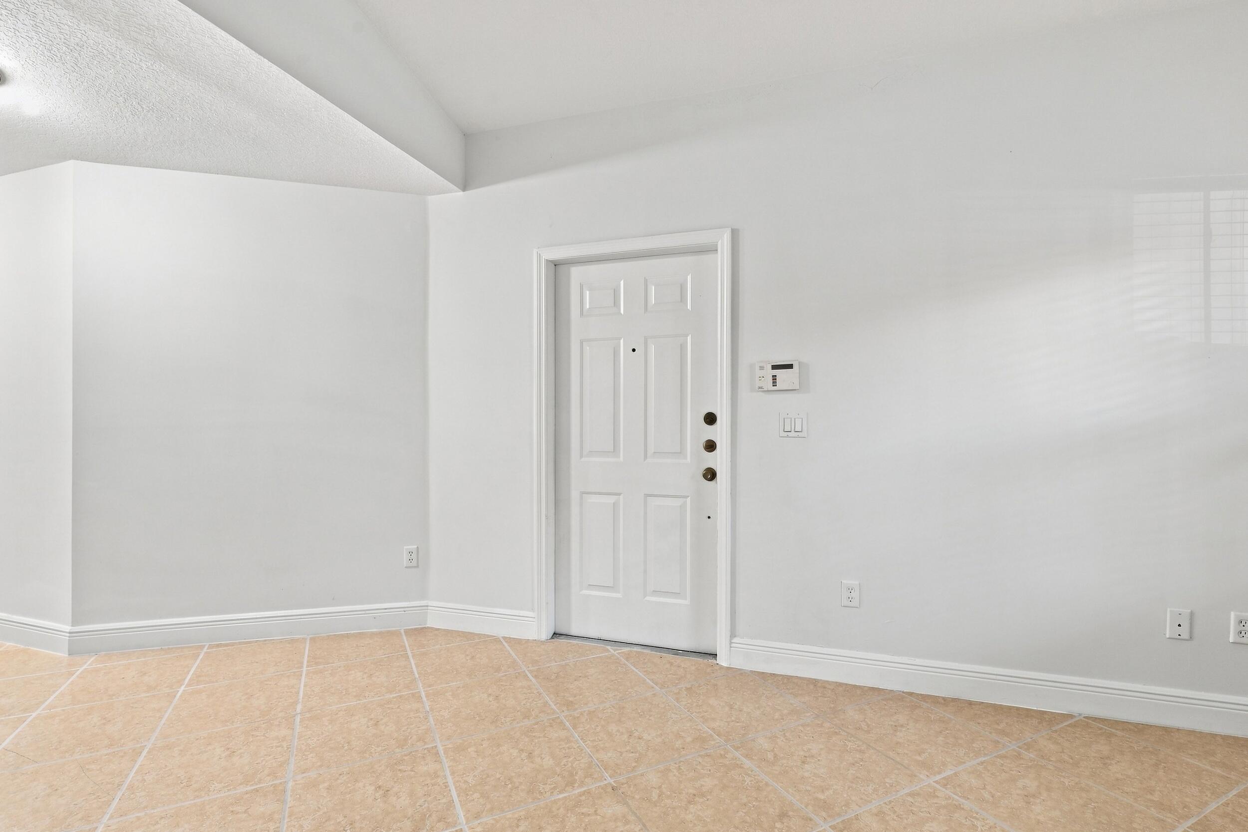 2107 Anchor Court 2104
