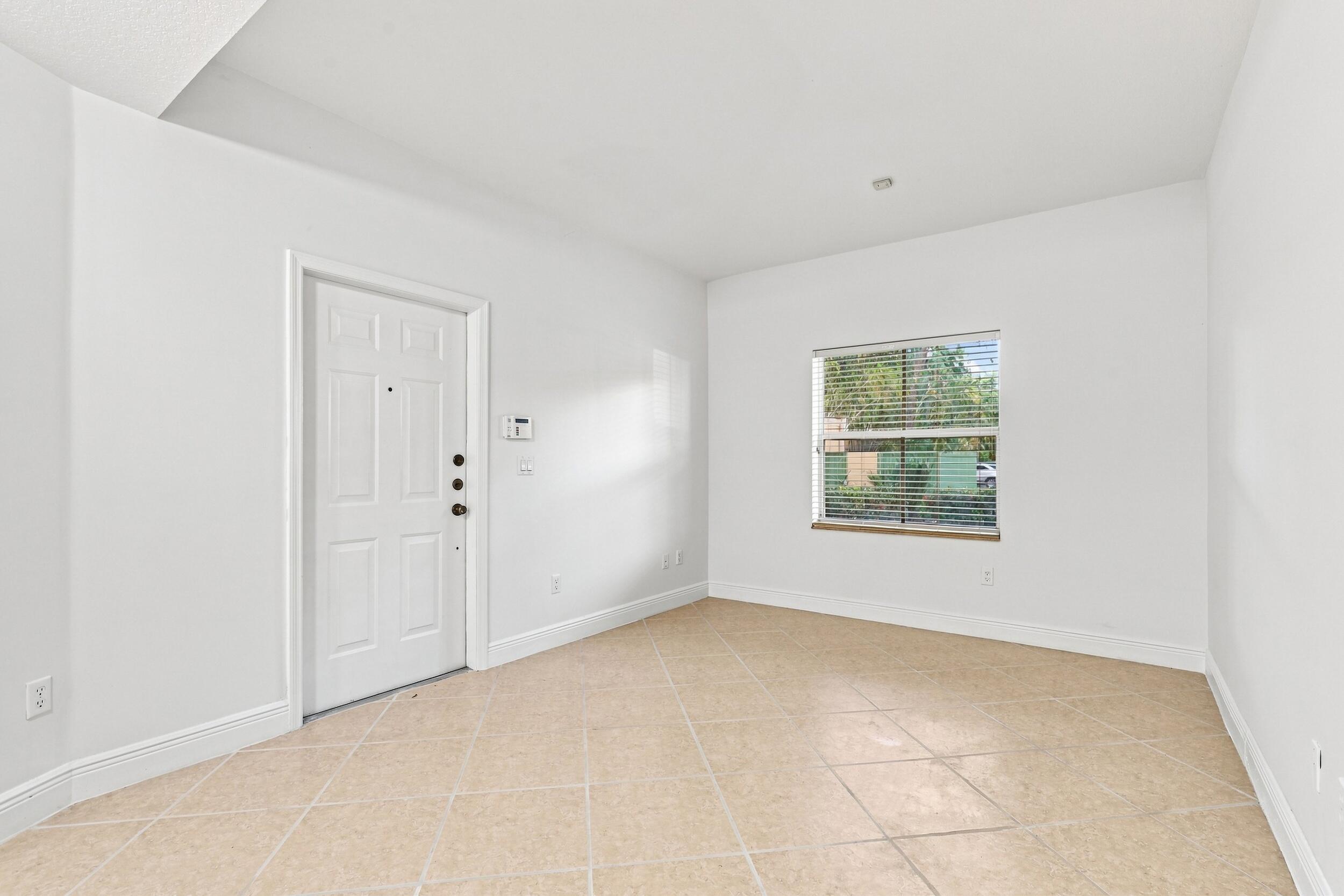 2107 Anchor Court 2104