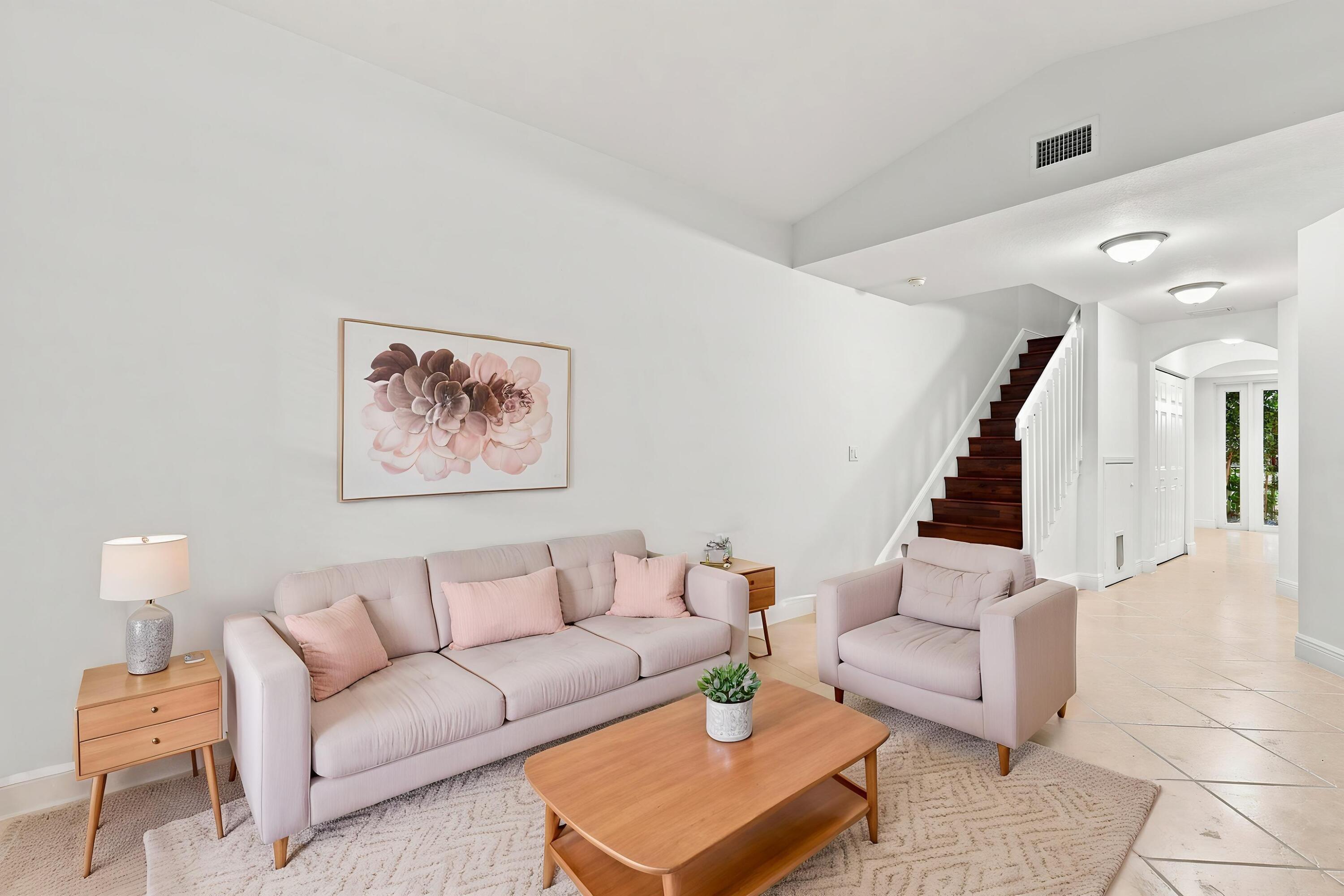 2107 Anchor Court 2104
