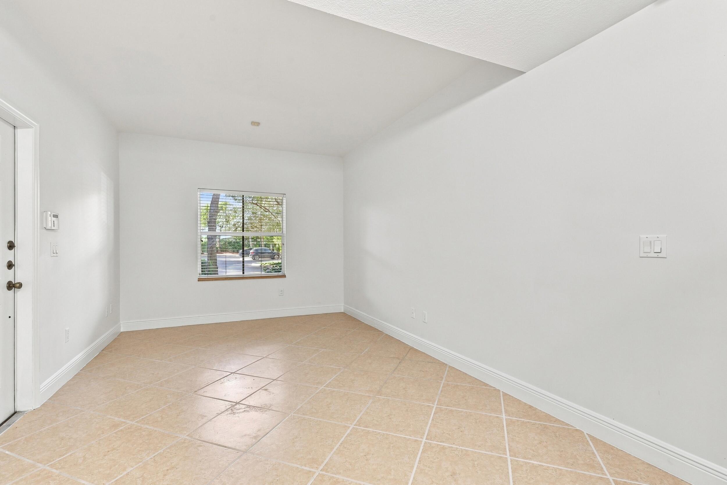 2107 Anchor Court 2104