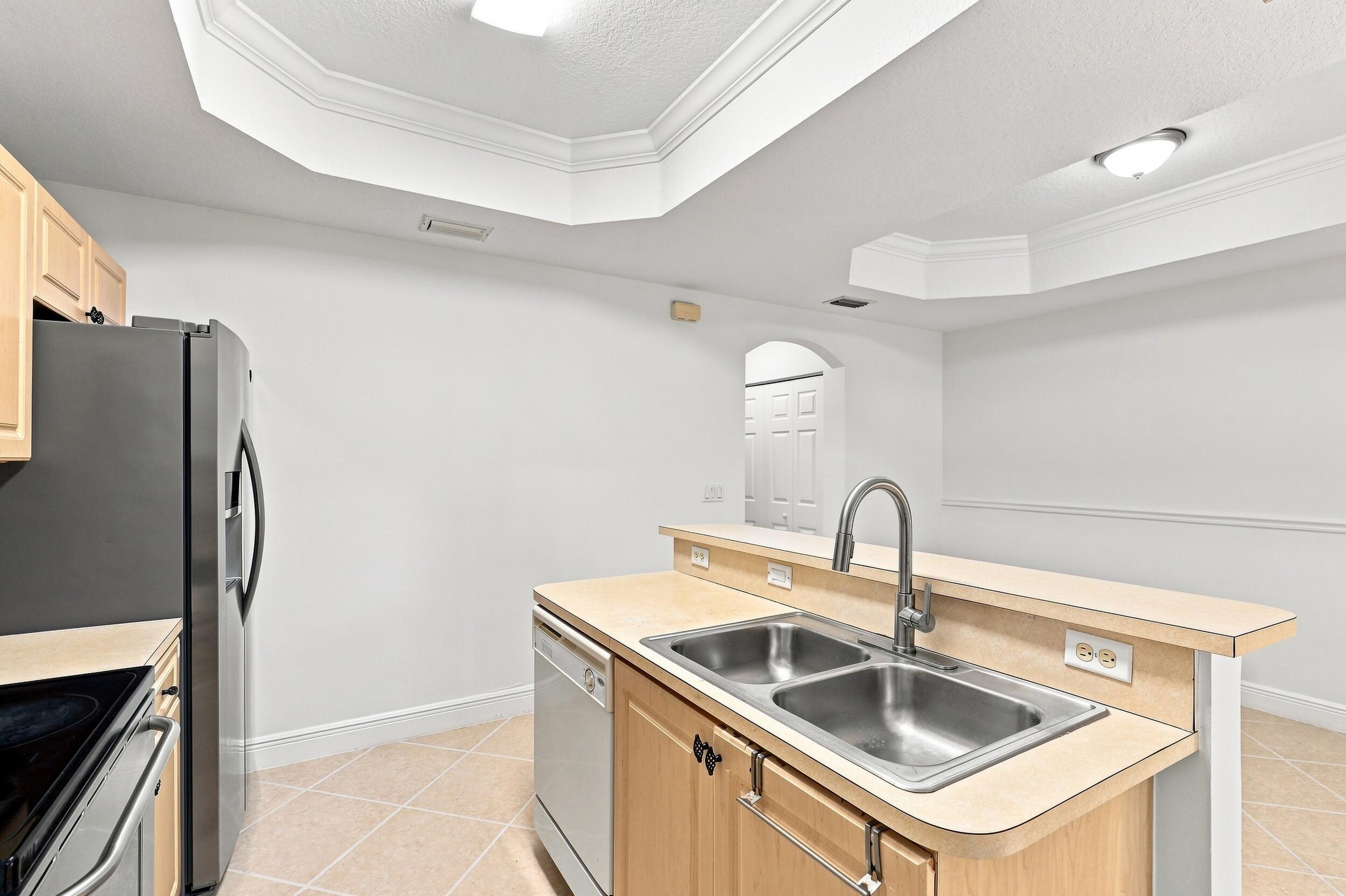 2107 Anchor Court 2104
