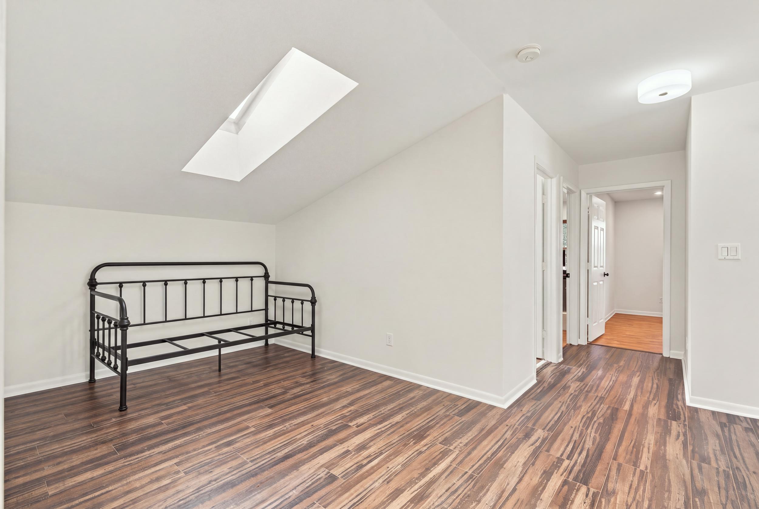 5406 214th Court S