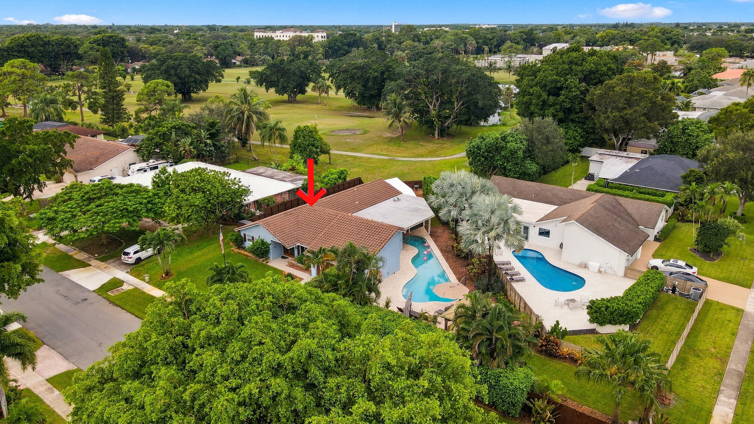 3590 Lakeview Drive