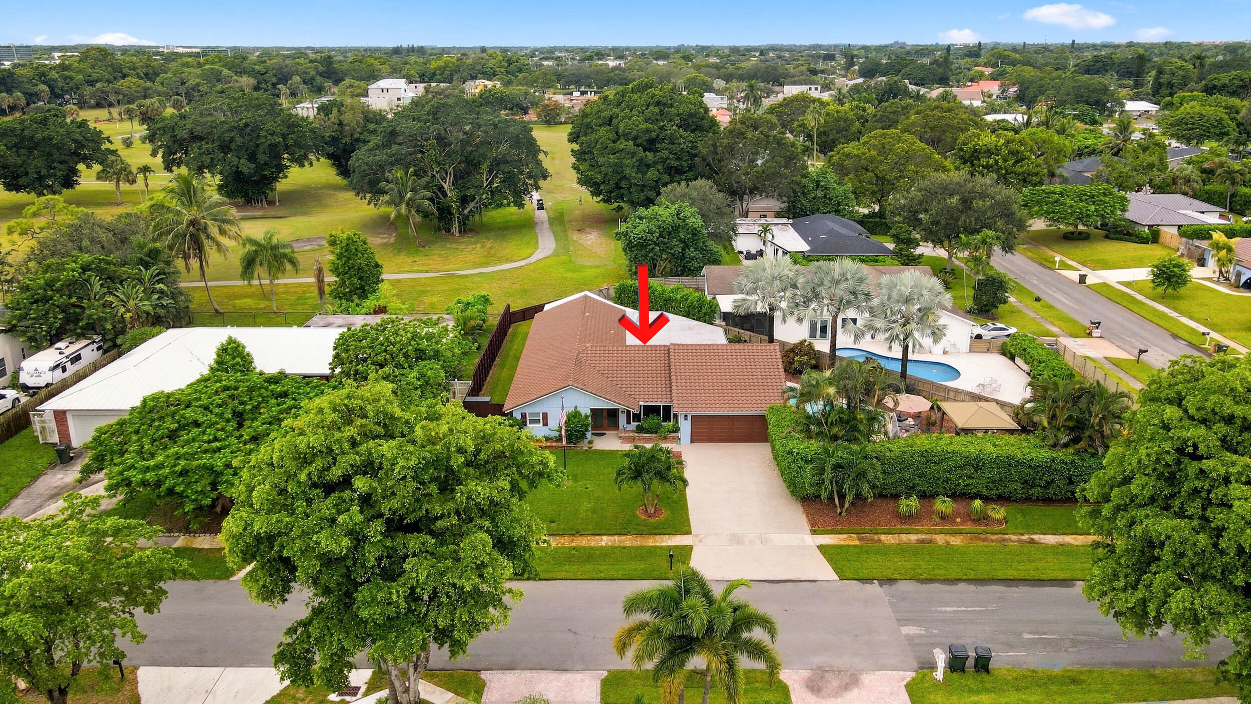 3590 Lakeview Drive