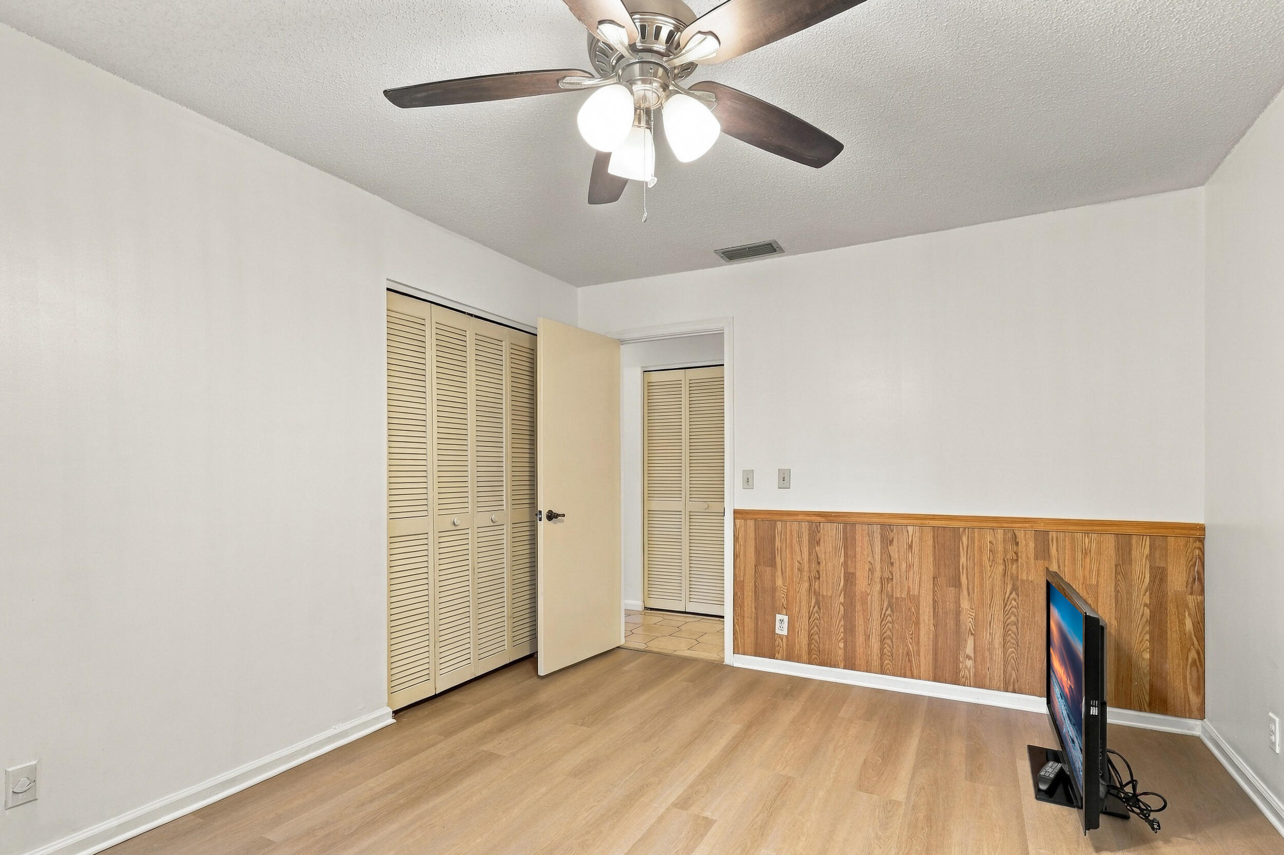 5086 Pine Drive
