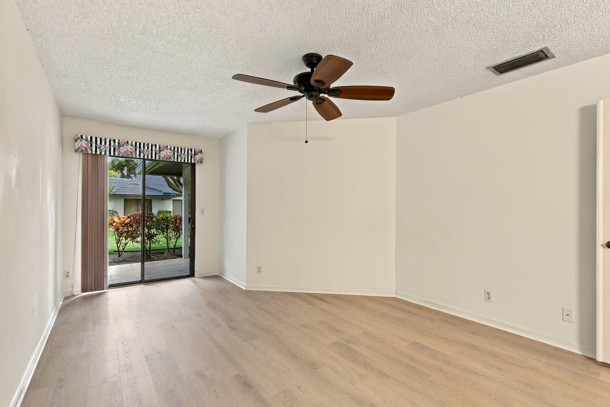 5086 Pine Drive